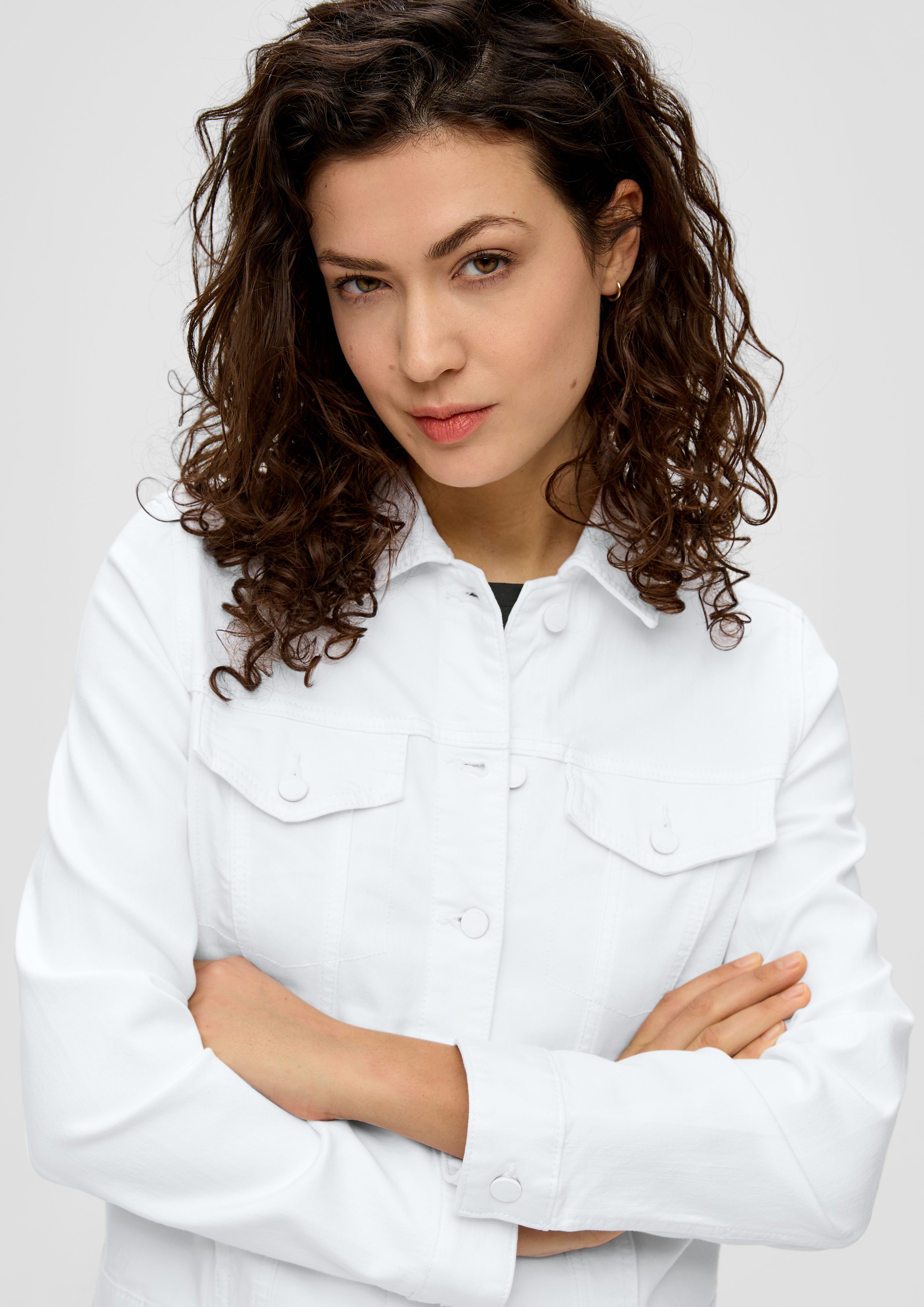 s.Oliver Funktionsjacke Kurze Jeansjacke mit angedeuteten günstig online kaufen