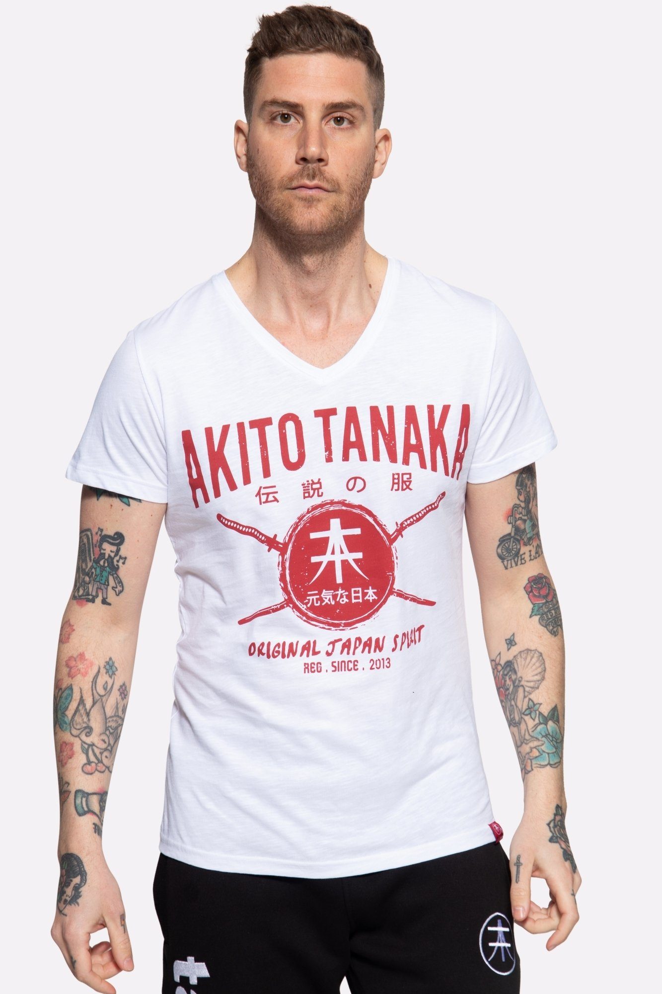 Akito Tanaka T-Shirt Sword Area mit Frontprint weiß