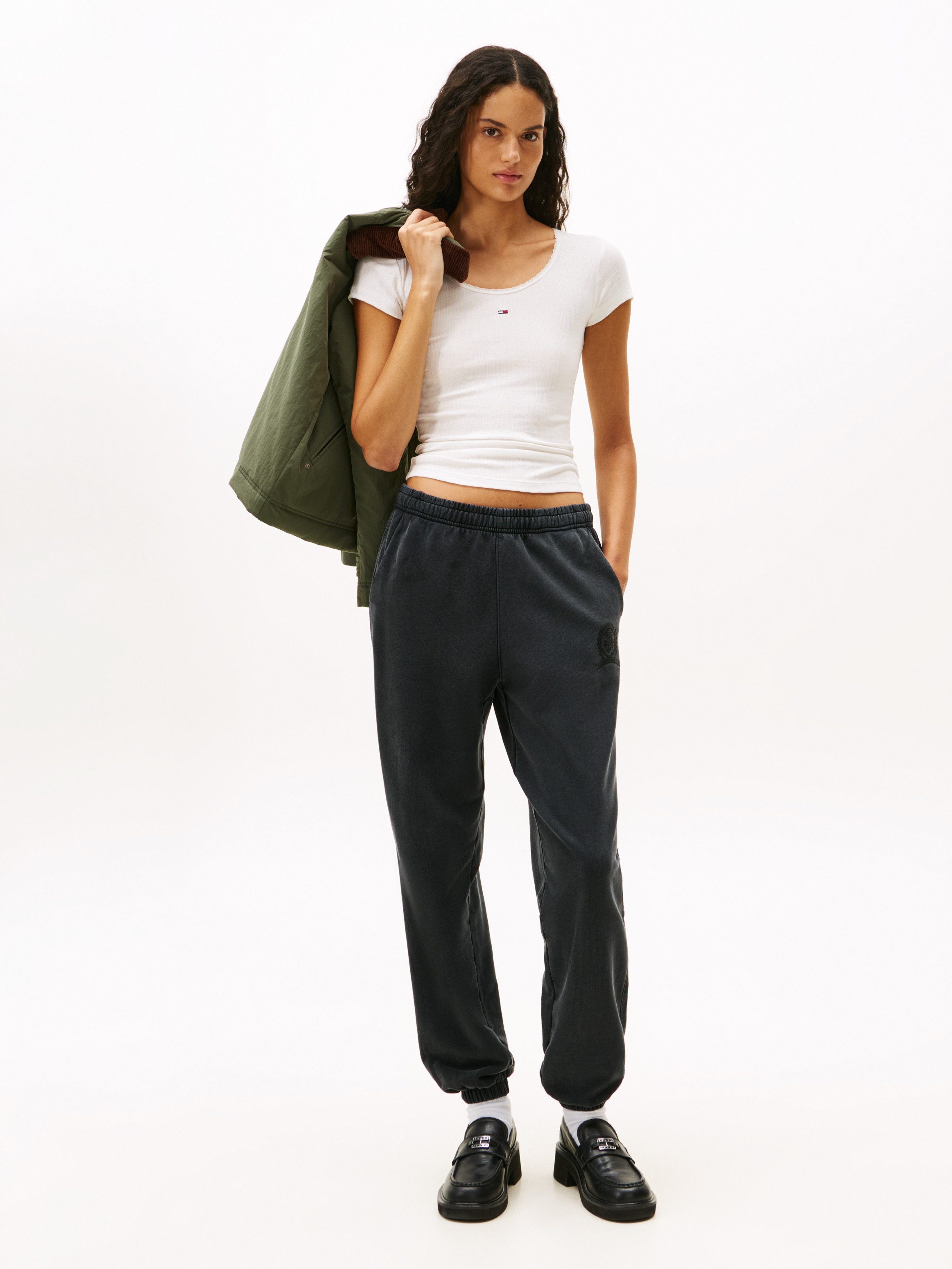 Tommy Jeans Kurzarmshirt TJW SLIM IRREGULAR RIB SS in gerippter Struktur günstig online kaufen