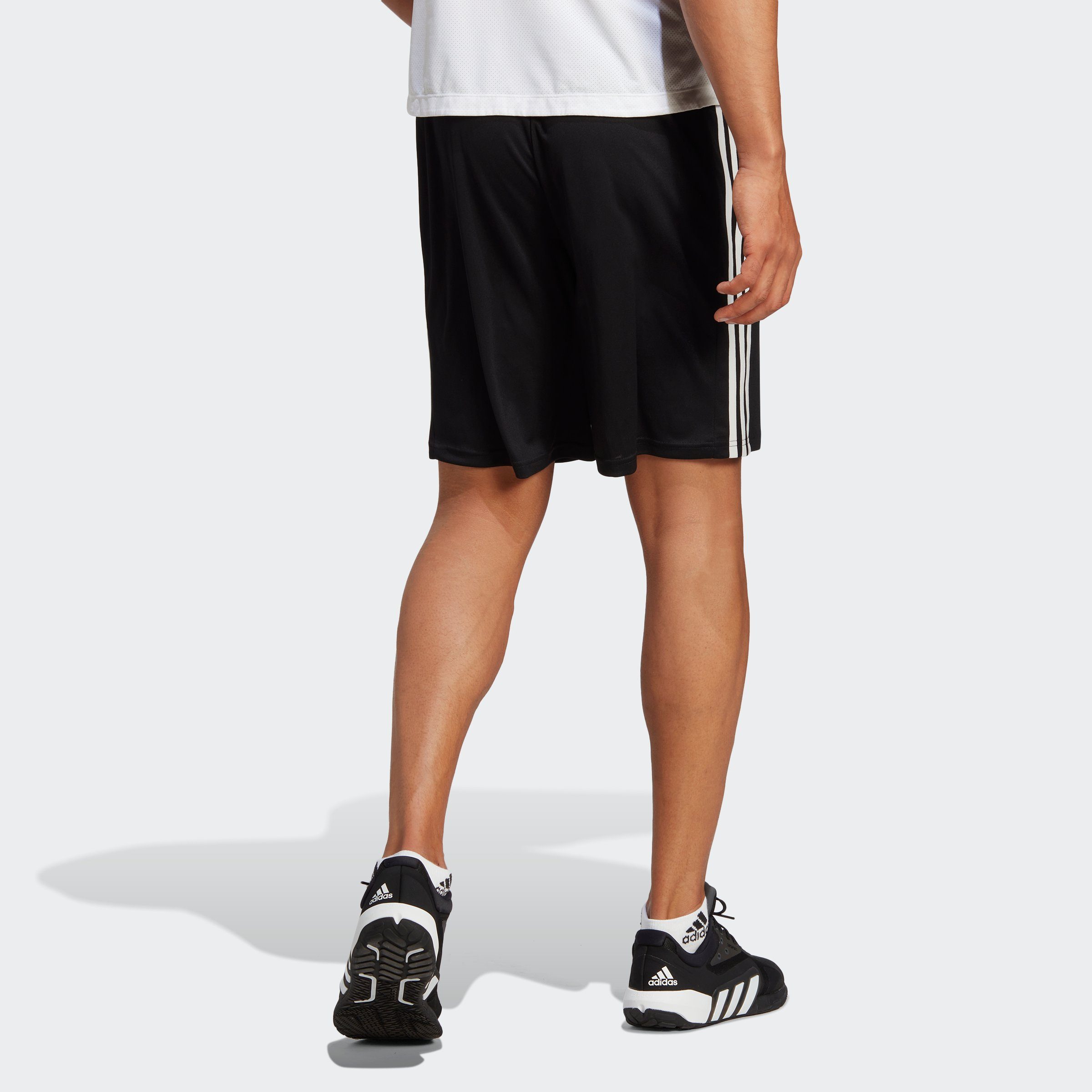 White adidas Black (1-tlg) / Performance Shorts TR-ES 3SHO PIQ