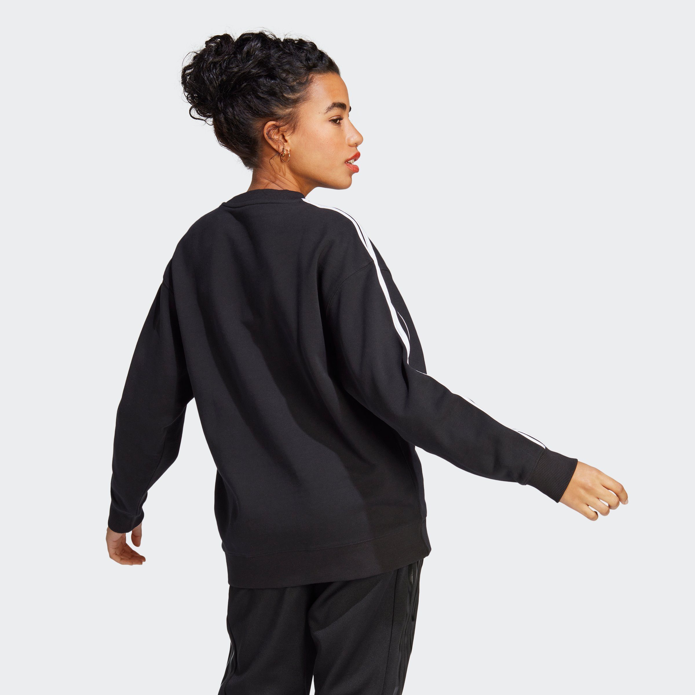 adidas Sportswear Sweatshirt ESSENTIALS 3-STREIFEN, Ein bequemes Sweatshirt  im 3-Streifen