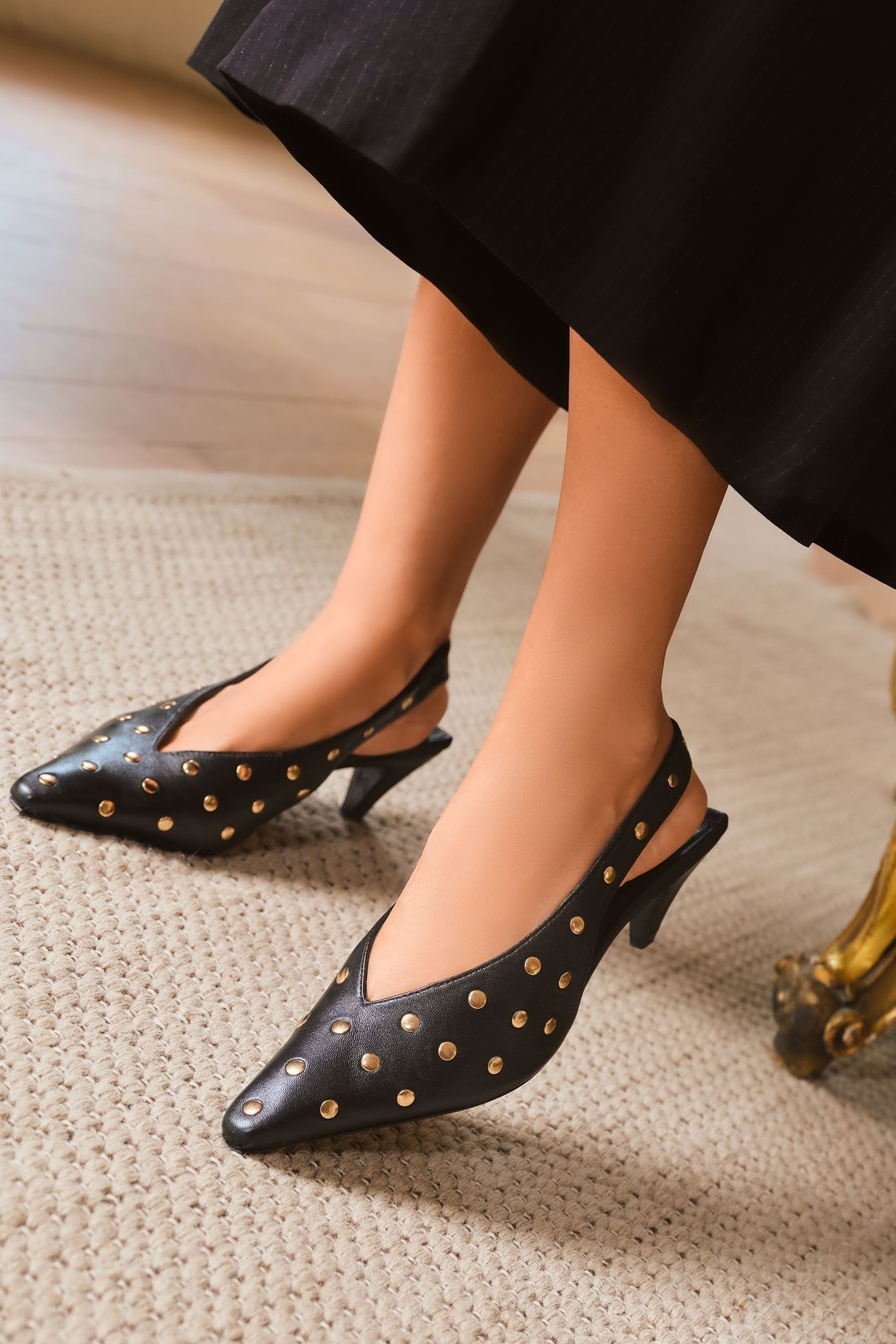 Love & Roses Love & Roses Spitze Pumps mit kleinem Absatz Pumps