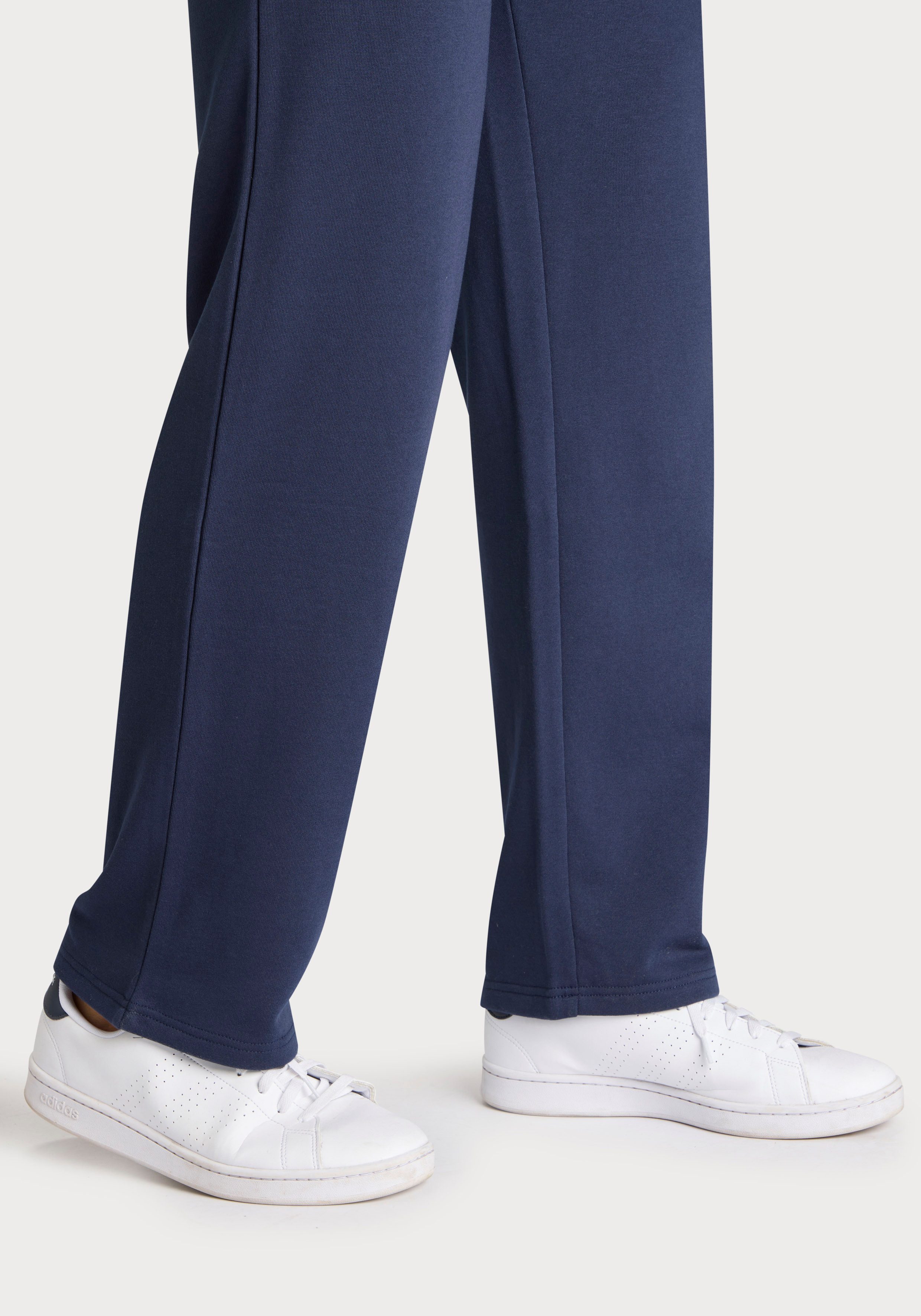 John Devin Sweathose - Jogginghose aus innen angerauter Sweatware mit breiter Kordel und seitlichen Taschen – Bild 5 von 5
