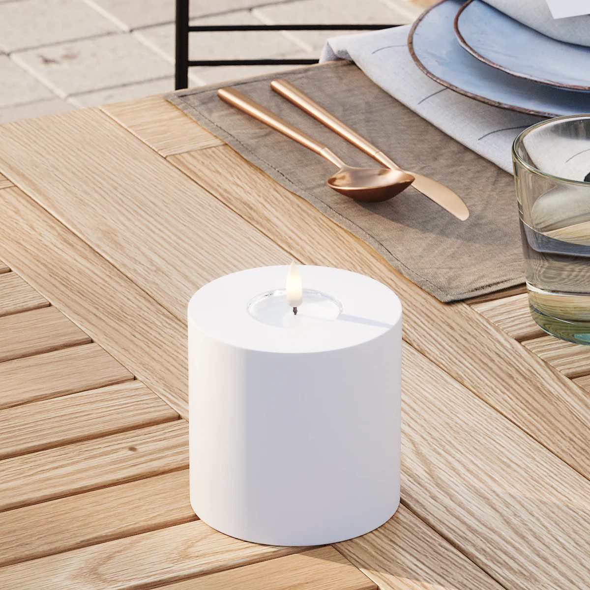 Deluxe Homeart LED-Kerze Outdoor Durchmesser 10 cm weiß, fernbedienbar, dimmbar, mit Timer ausgestattet