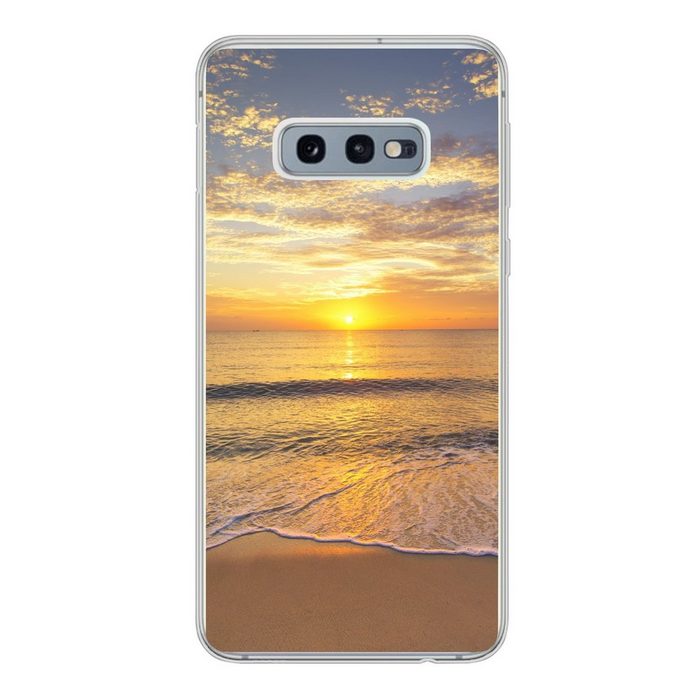 MuchoWow Handyhülle Strand - Sonnenuntergang - Meer Phone Case Handyhülle Samsung Galaxy S10e Silikon Schutzhülle