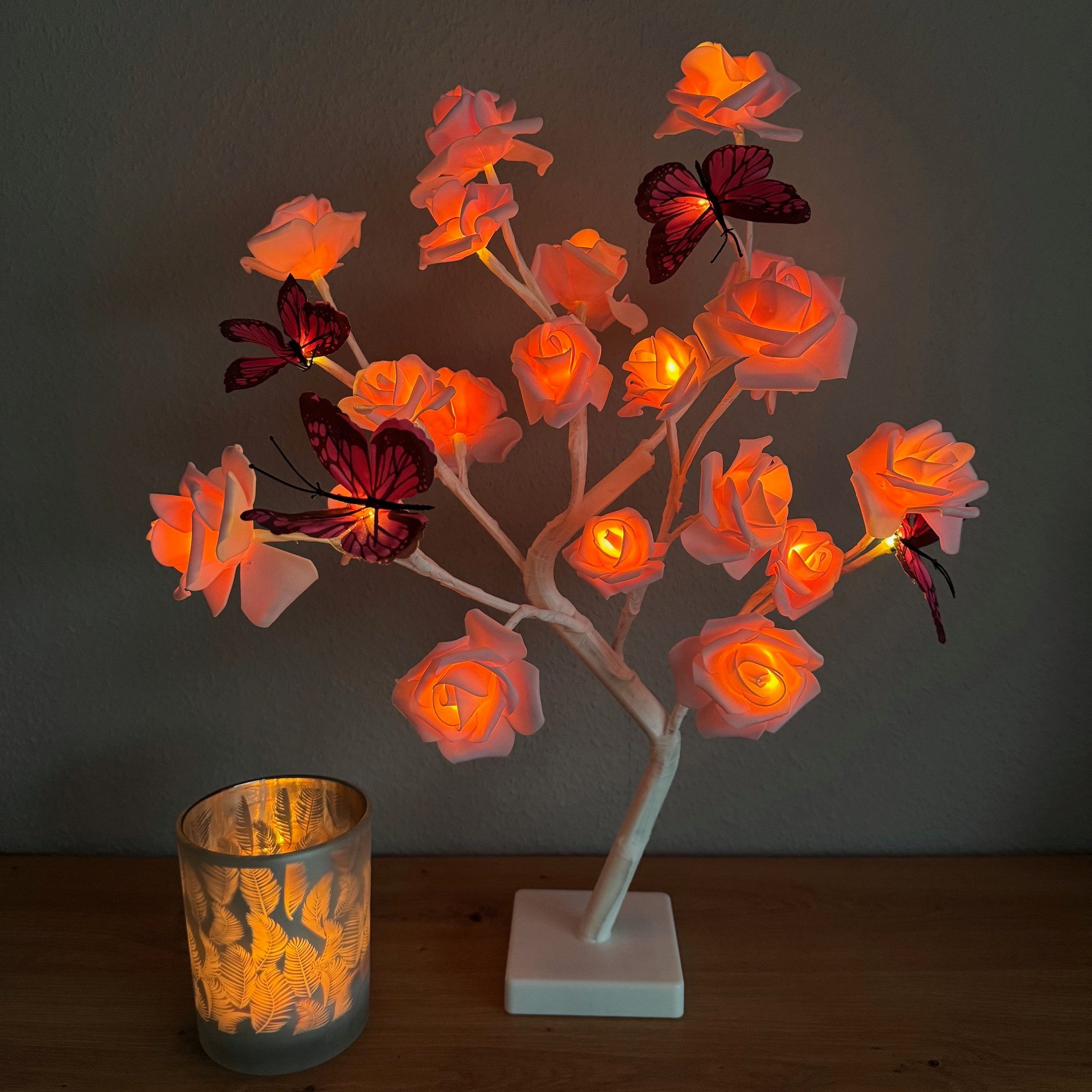 LED Baum künstliche Rosen mit LED-Blüten - Lichterbaum, Blumen, Stimmungslicht