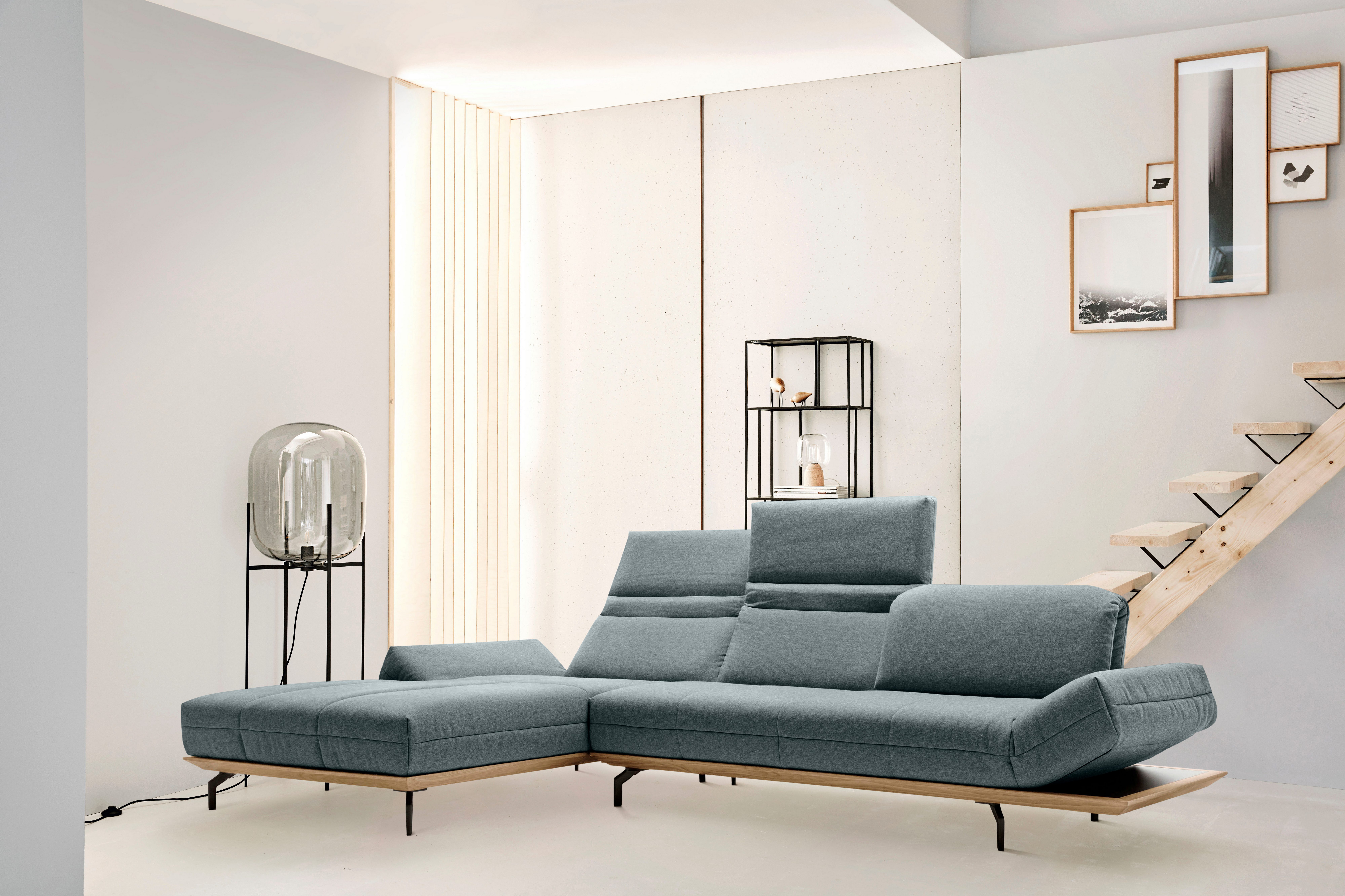 Creation BY ROLF BENZ Ecksofa CR.420, Designecksofa, bequem, verstellbare Rückenlehne, L-Form, in 2 Qualitäten, Holzrahmen in Eiche Natur oder Nußbaum, Breite 313 cm