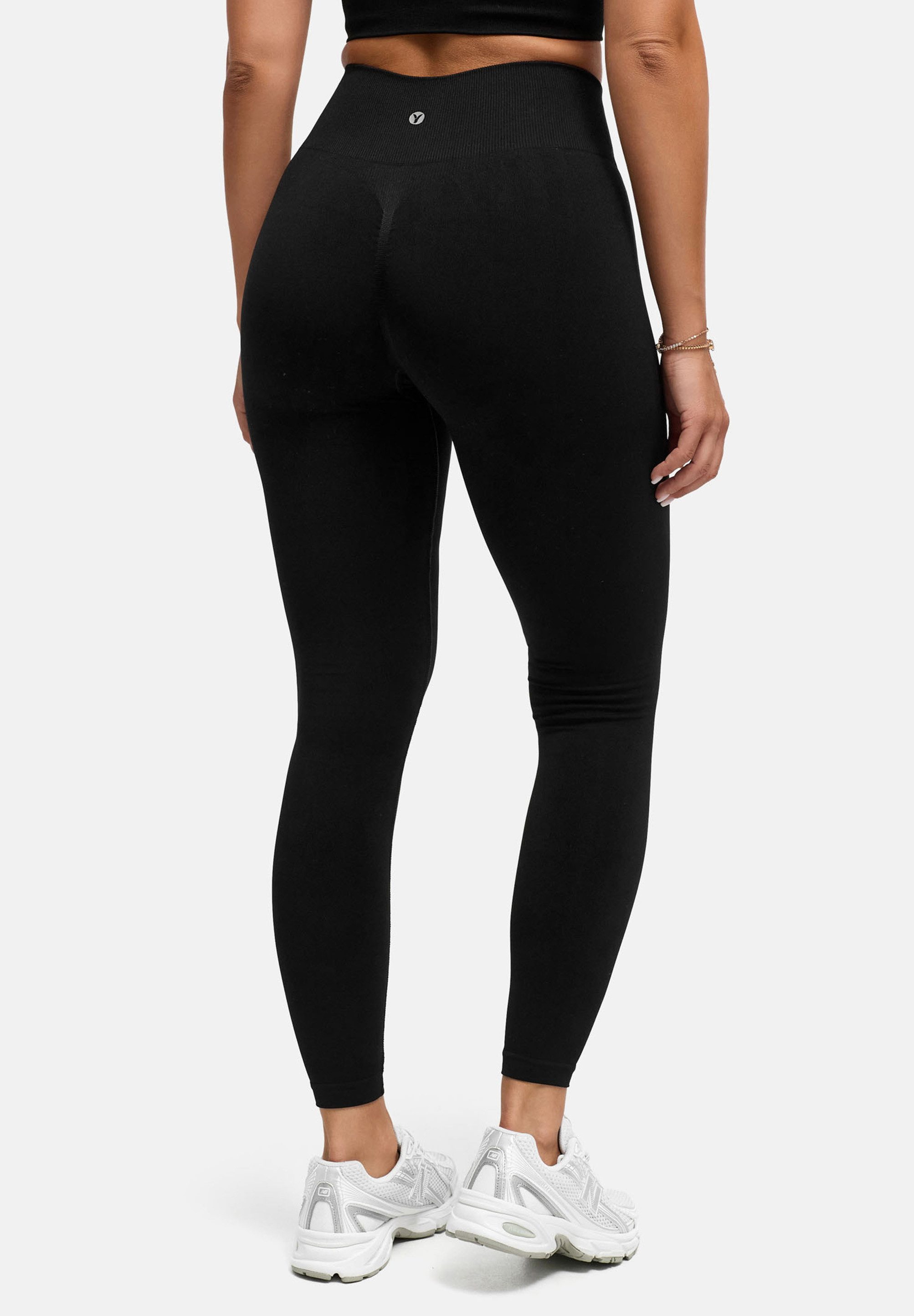YGT YOGA Leggings High Waist mit Scrunch - Yogahose Seamless als Gym Sporthose Elastische Sportleggins für Yoga, Sport, Fitness oder Freizeit