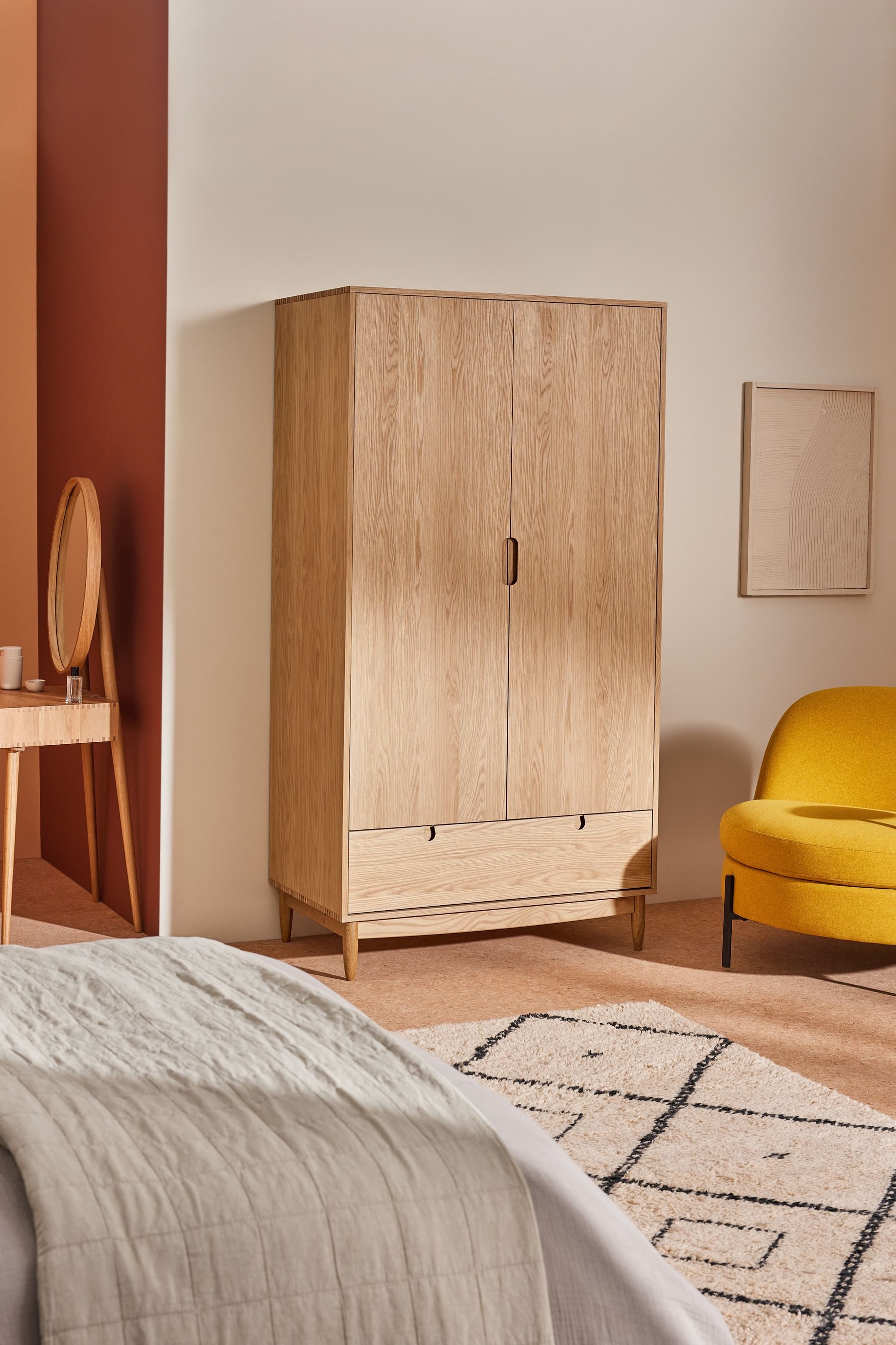 MADE Kleiderschrank MADE.COM Penn Kleiderschrank (1-St)