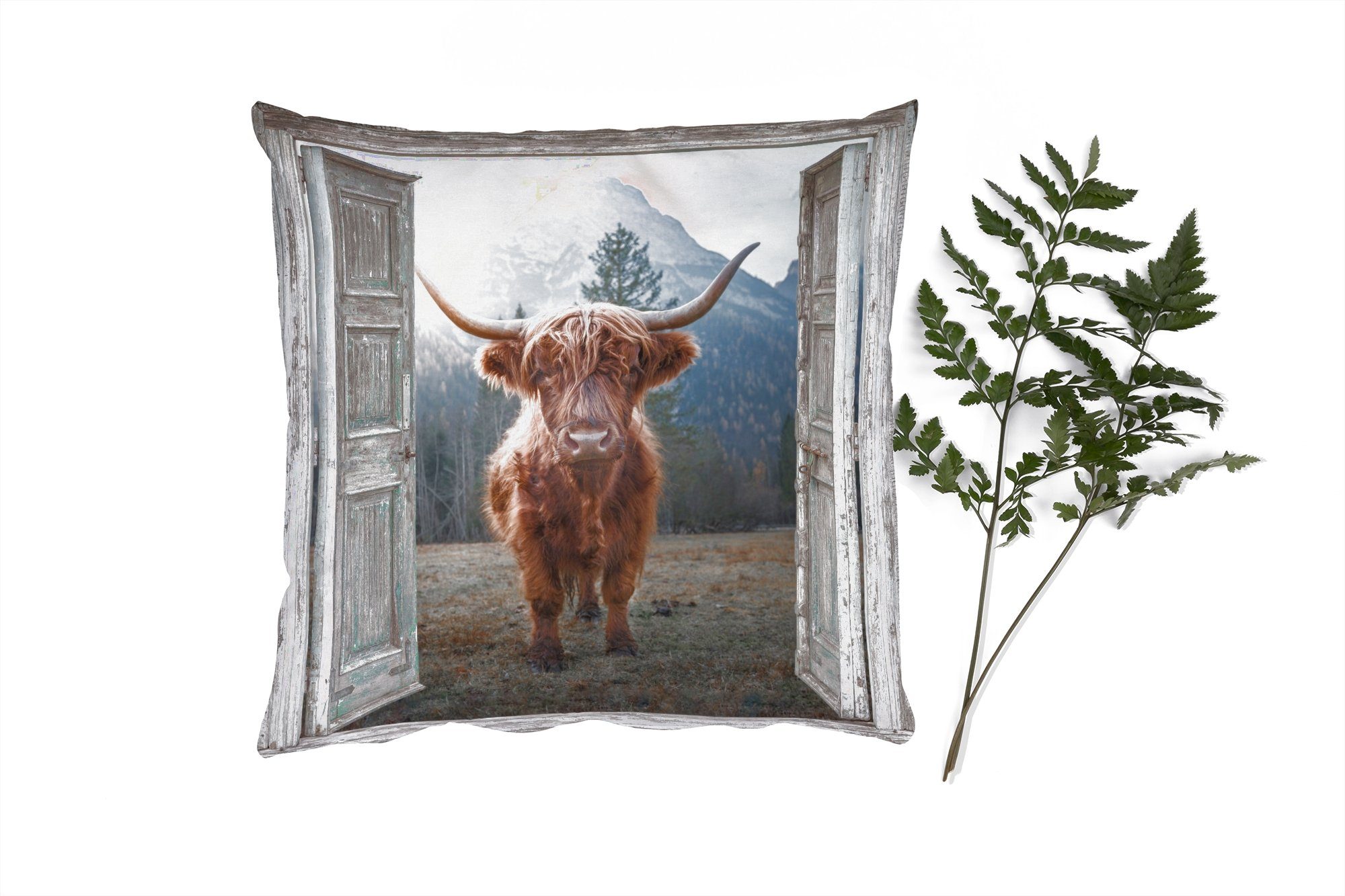 MuchoWow Dekokissen Schottischer Highlander - Kuh - Ländlich - Ansicht, Zierkissen mit Füllung für Wohzimmer, Schlafzimmer, Deko, Sofakissen