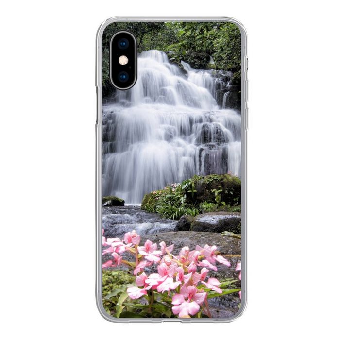 MuchoWow Handyhülle Rosa Löwenmäulchenblüten wachsen vor einem Wasserfall im Phu Hin Rong Handyhülle Apple iPhone X/10 Smartphone-Bumper Print Handy