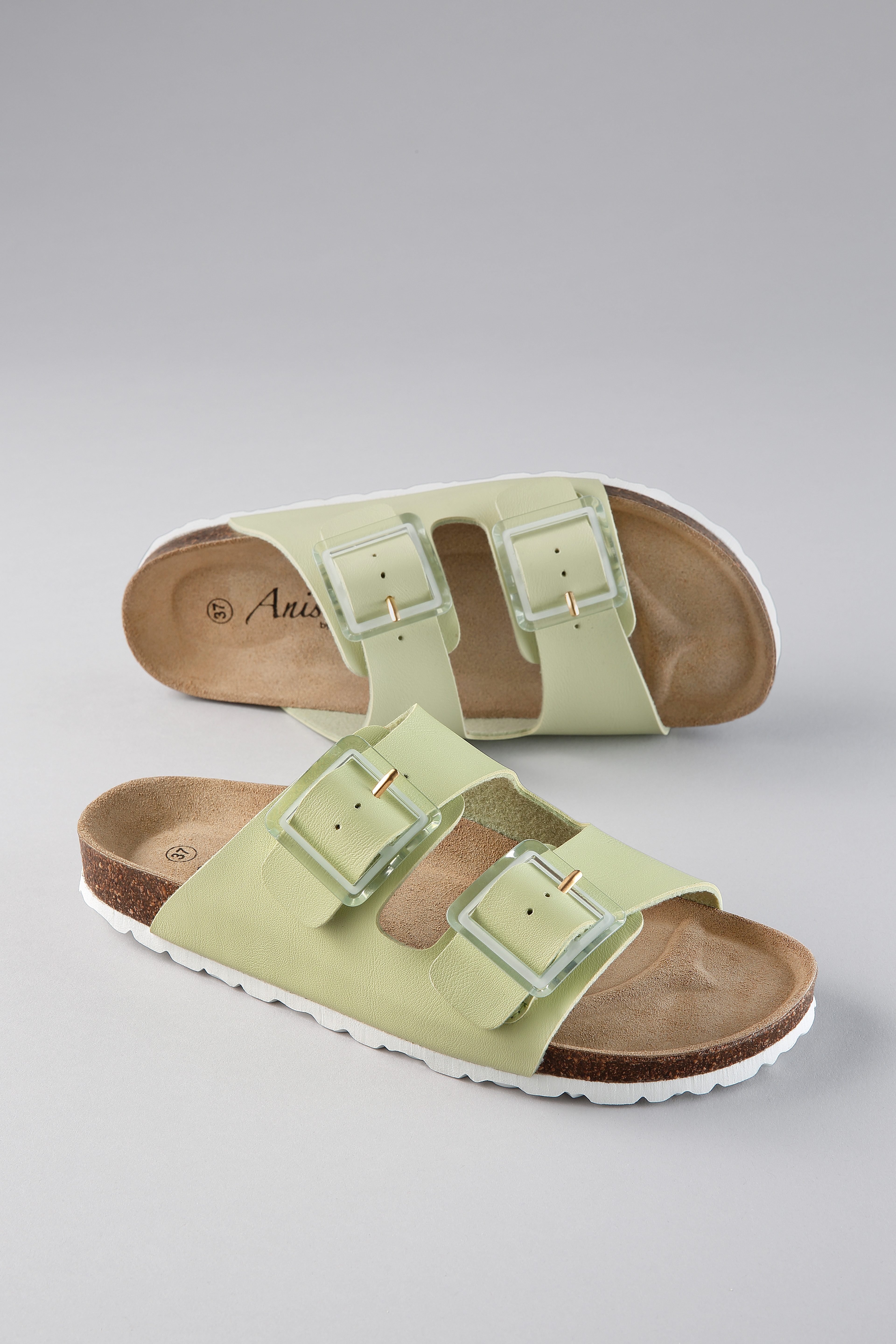 Aniston SHOES Pantolette Sommerschuh, Hausschuh, Strandschuh - NEUE KOLLEKTION. Reduzierter Preis € 33,55. Unverbindliche Preisempfehlung € 44,99