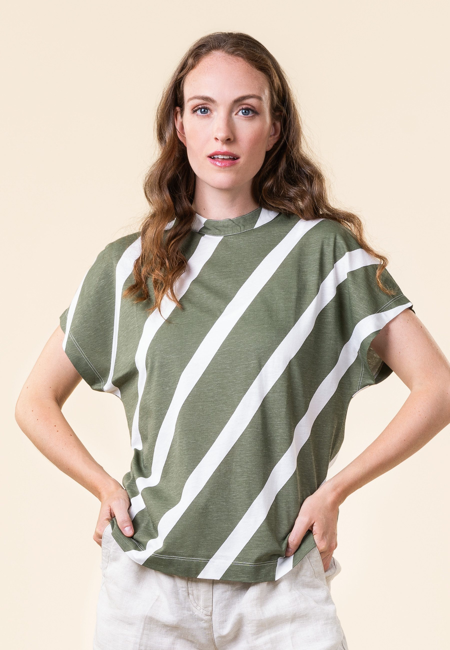 T-Shirt THONA