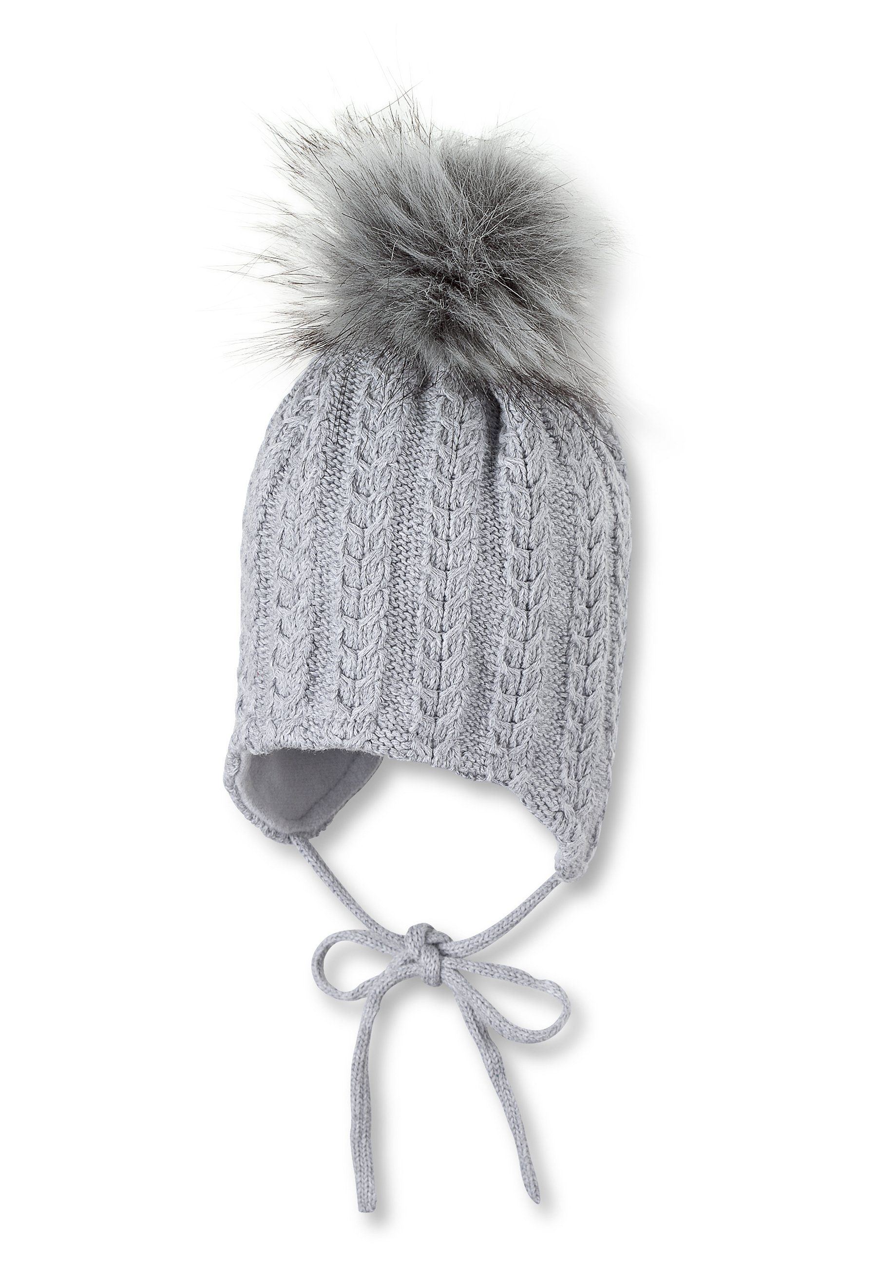 Sterntaler® Strickmütze Strickmütze (1-St., Strick Beanie für Kinder mit Ohrenklappen und Bindebänder) Mütze mit Kunstfell-Pompon mit Zopf-Muster silber melange