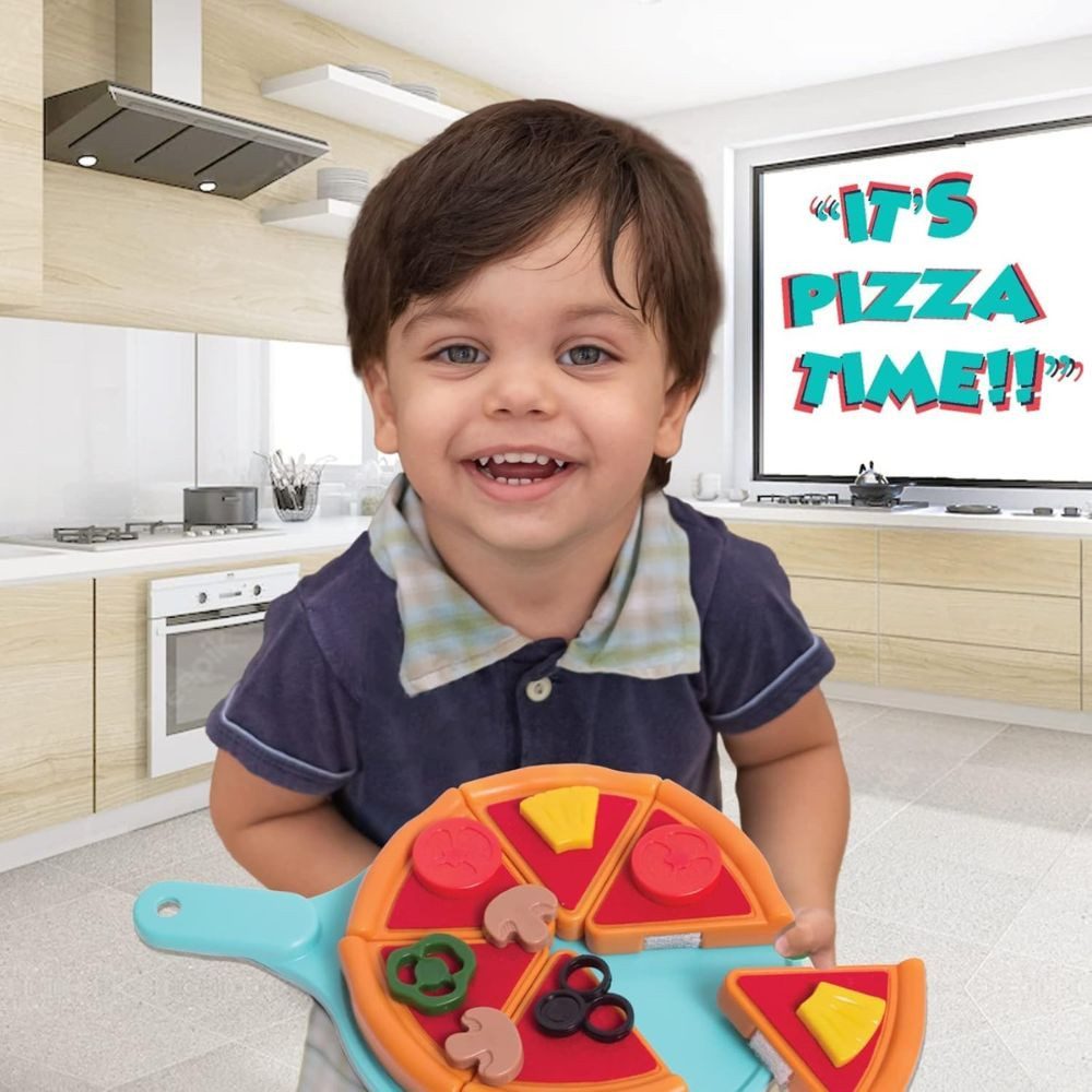 Funskool Spielwerkbank My First Pizza – Rollenspiel-Set mit 15 Belägen ab 3 Jahren, (Rollenspiel-Set Pizza, Mit 15 bunten Belägen, geeignet ab 3 Jahren), Fördert Kreativität, Fantasie & soziale Fähigkeiten