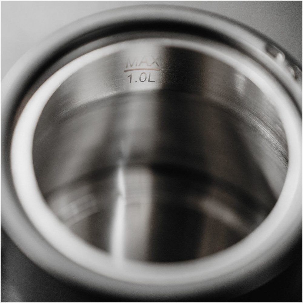 Gastroback Wasserkocher Design Wasserkocher PourOverAdvanced in anthrazit., 1 l, 1200 W, Besonders dünner und geschwungener Schwanenhalsausguss