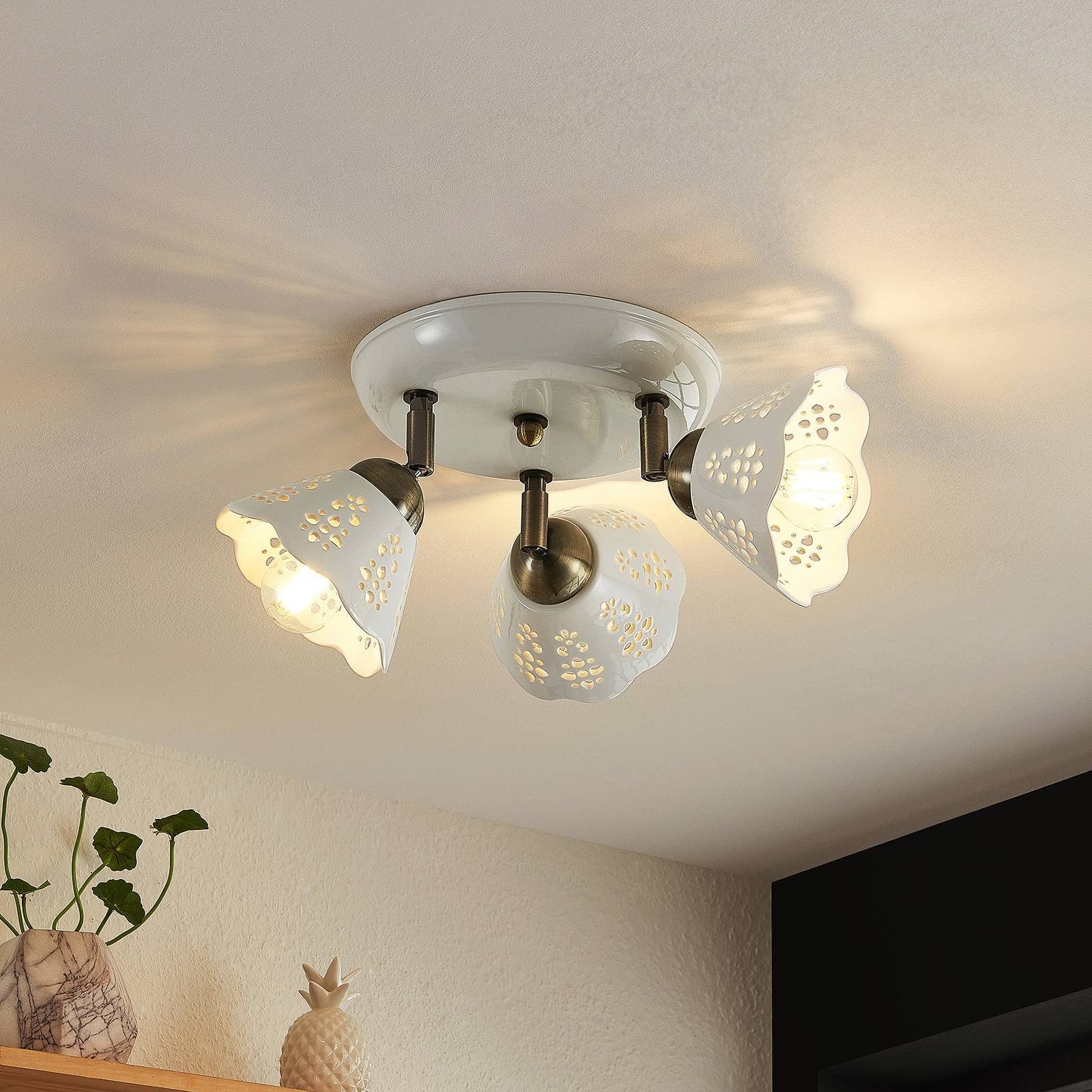 Lindby Deckenstrahler Efgenia, Keramik Weiß IP20, 3 x 25 W