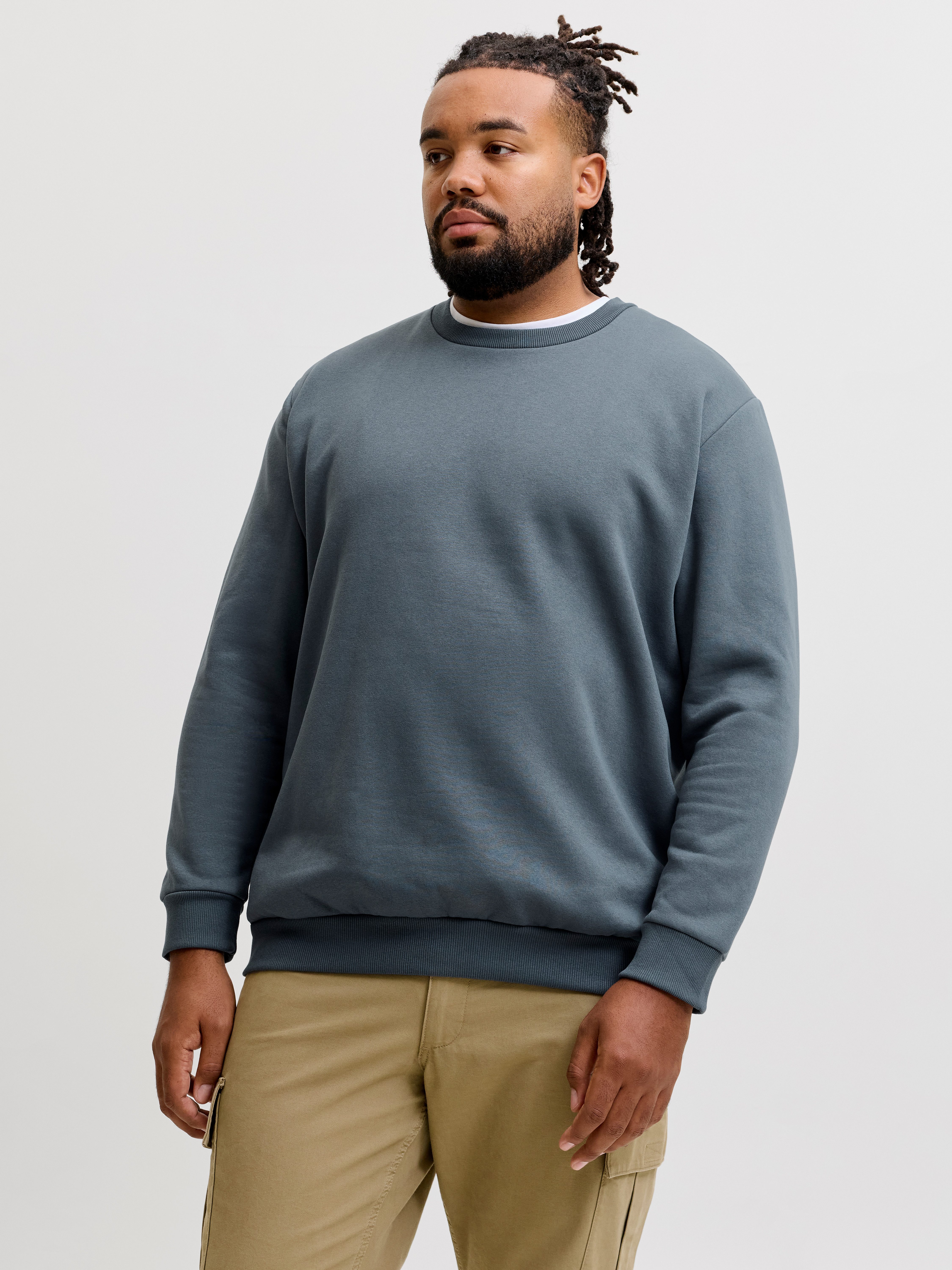 Jack & Jones PlusSize Sweatshirt JJEBRADLEY SWEAT CREW NOOS PLS mit Rippbündchen