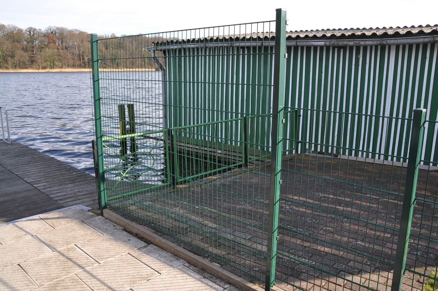 Thumbnail - BURI Sichtschutzstreifen 42m² PVC Sichtschutz grün