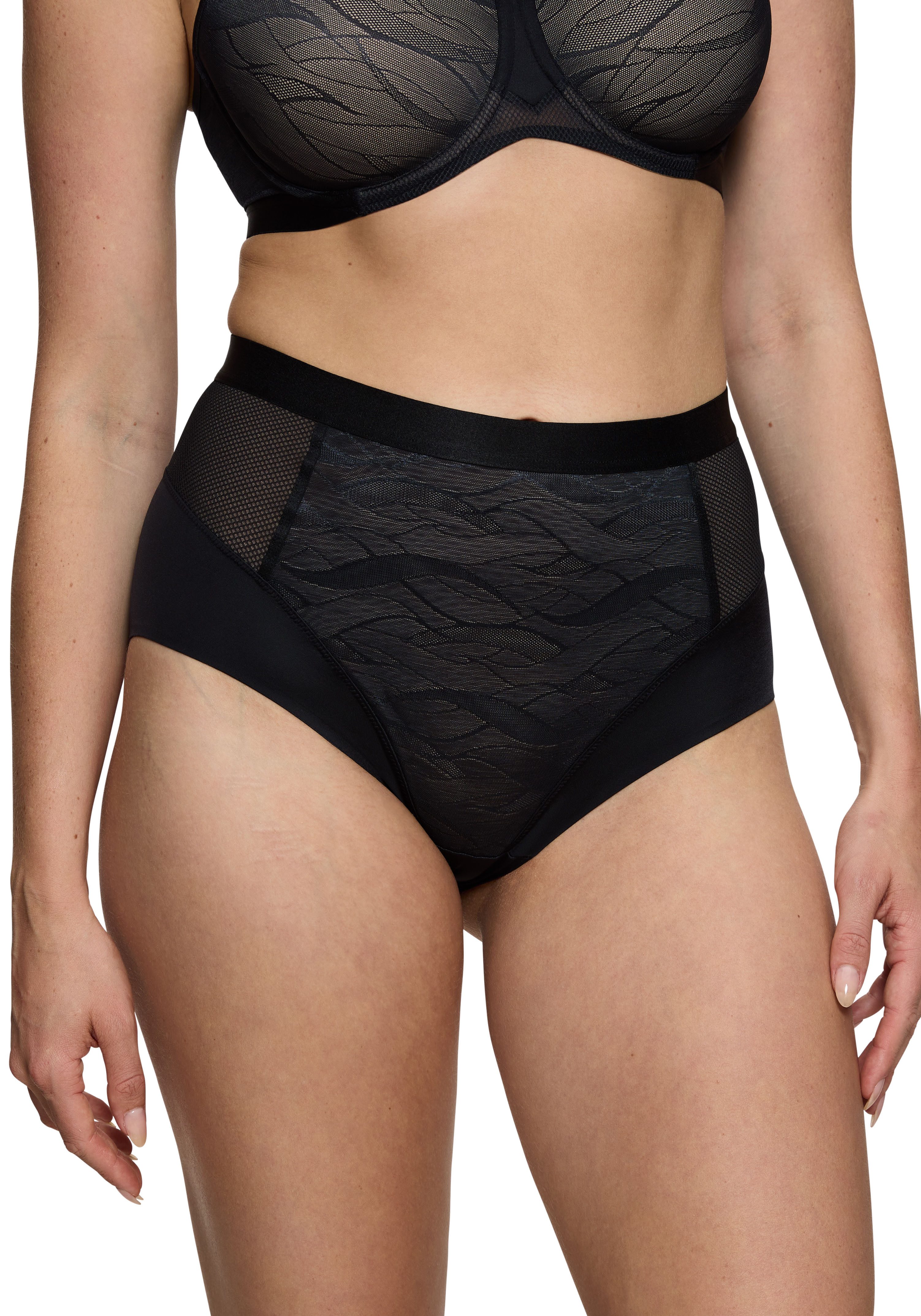 Triumph Shapingslip Airy Sensation formend, feiner Tüll mit Rauenmuster, höher geschnittene Passform
