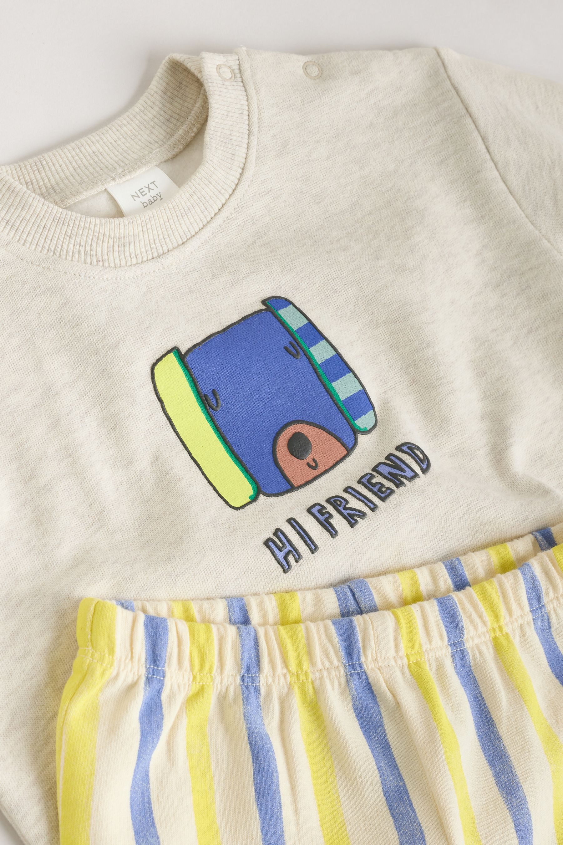 Next Pullover & Shorts Baby Sweatshirt und Shorts im Set (2-tlg)