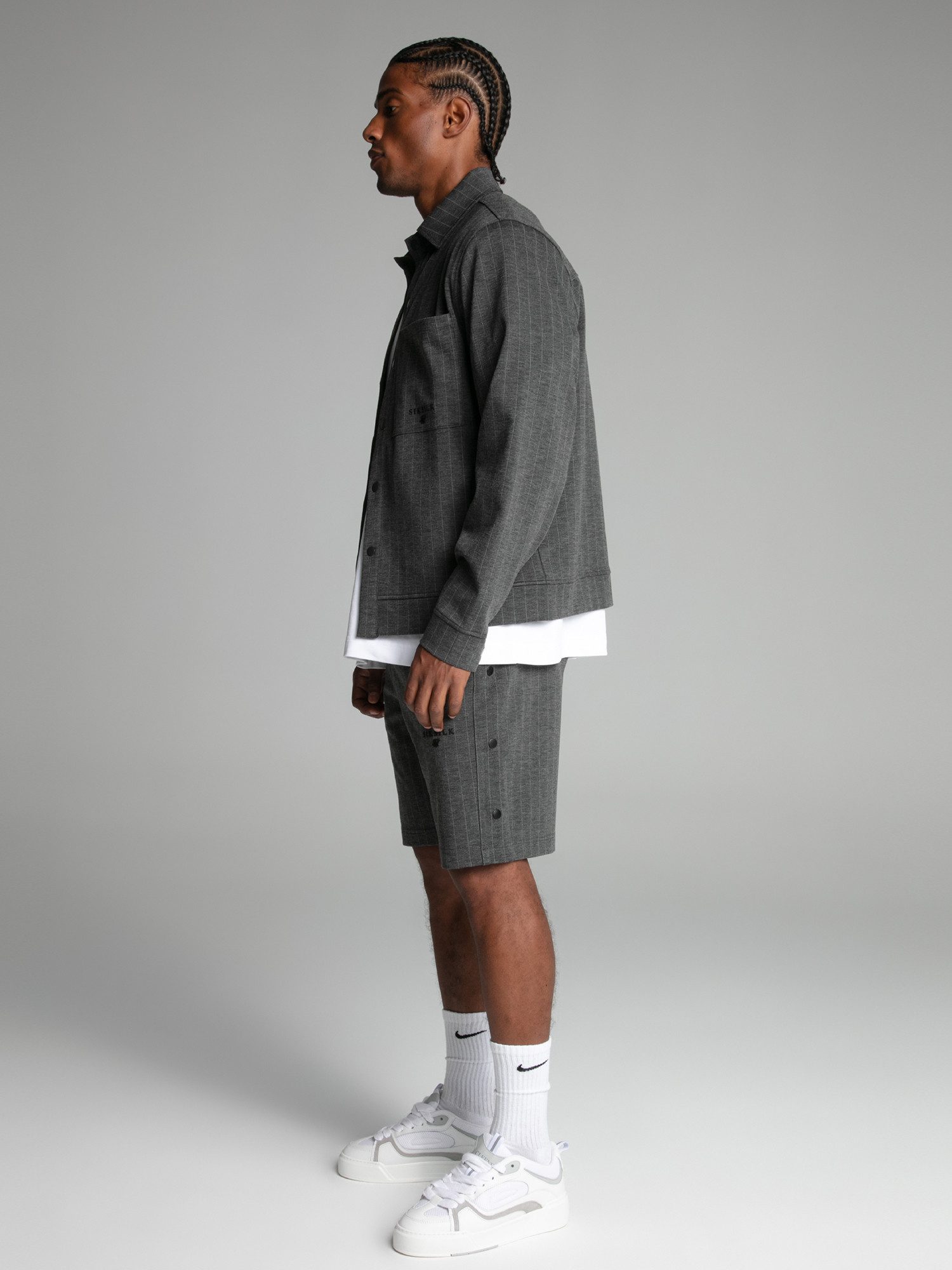 Siksilk Hemdjacke SikSilk Herren Graue Nadelstreifen Jacke – Bild 2 von 5