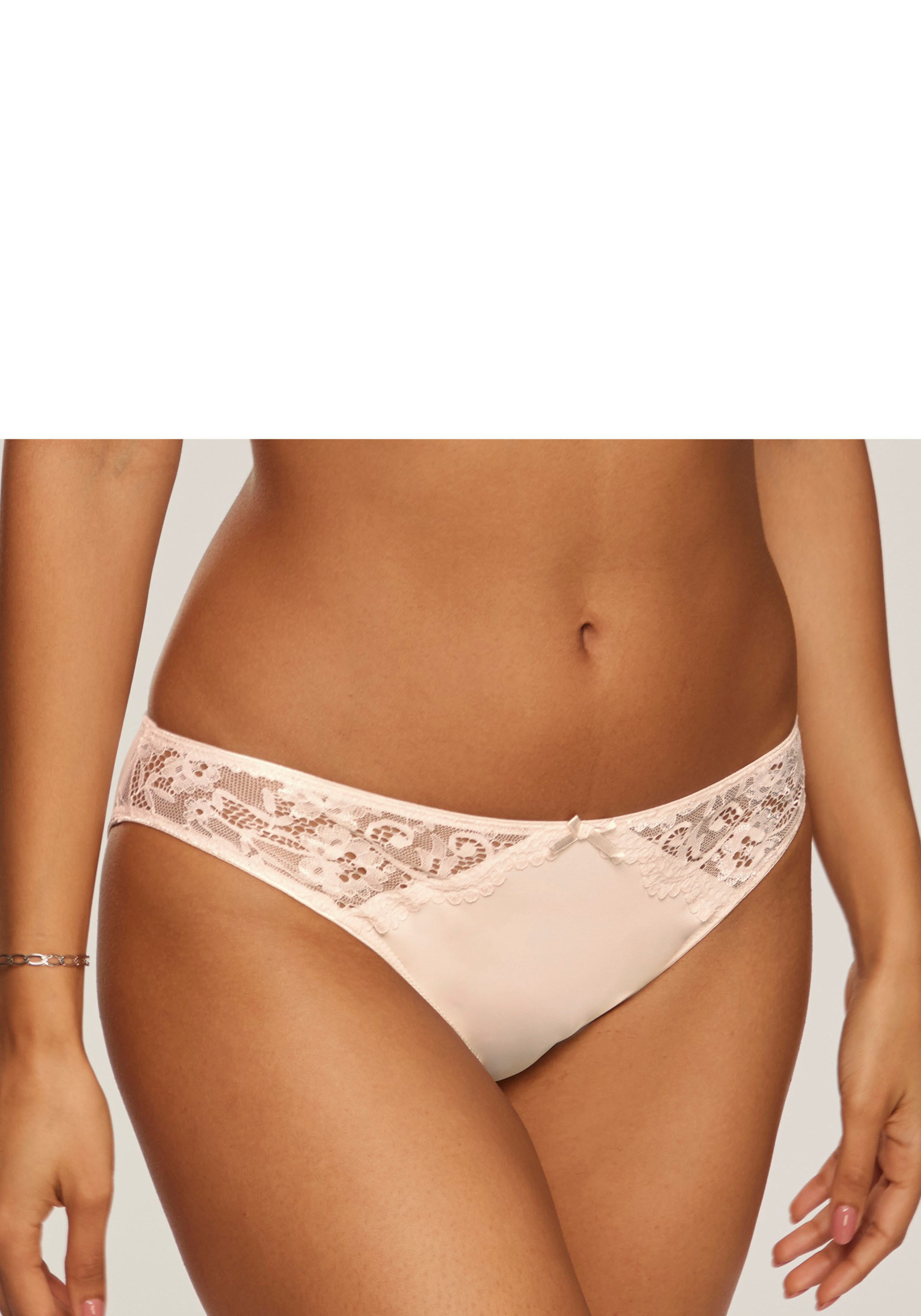 Nuance Slip aus weichem Microtouch-Material mit Spitzeneinsätzen, Basic