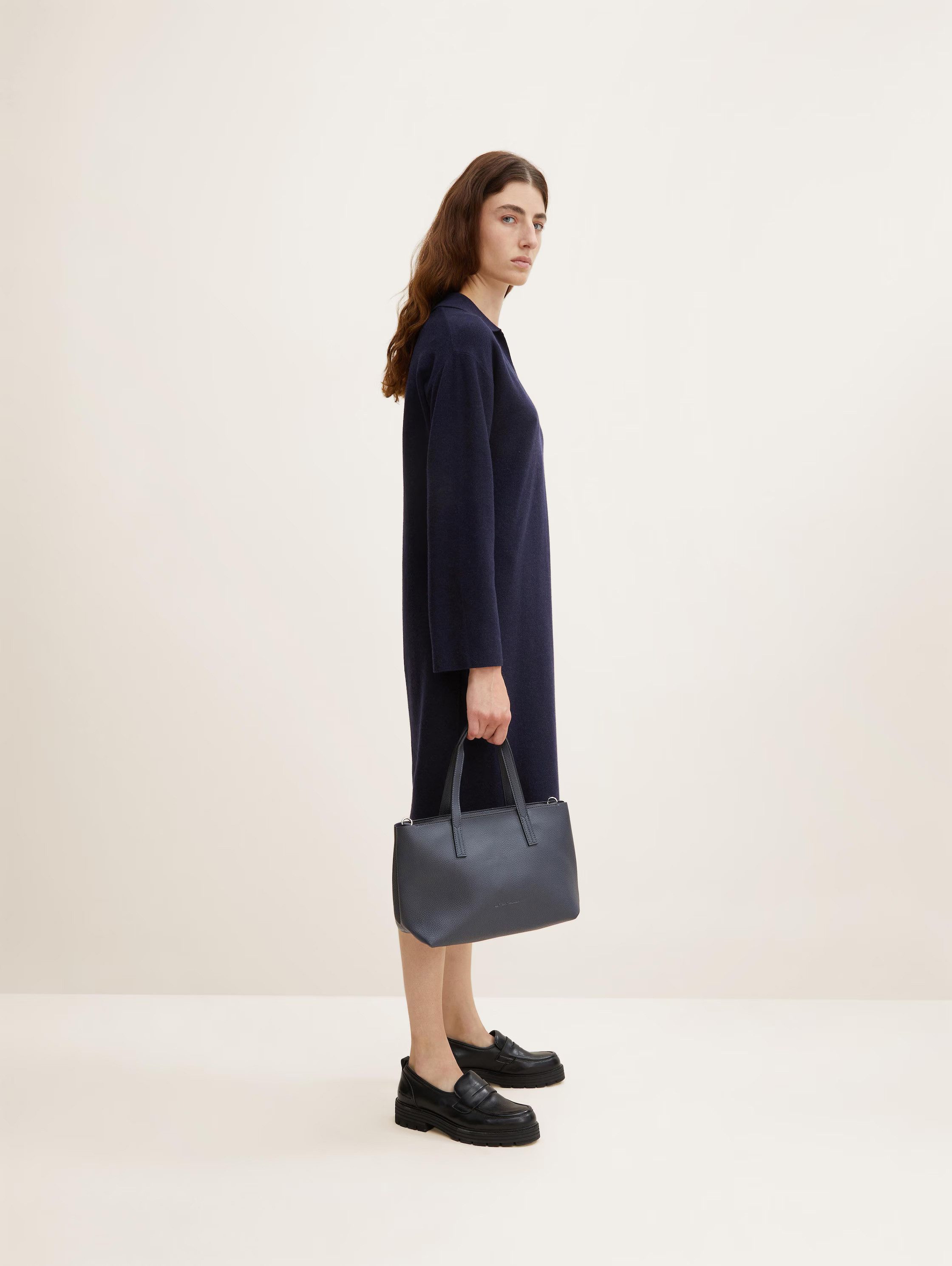 TOM TAILOR Shopper Marla, aus fein genarbtem Lederimitat außen und weichem Suede-Imitat Futter