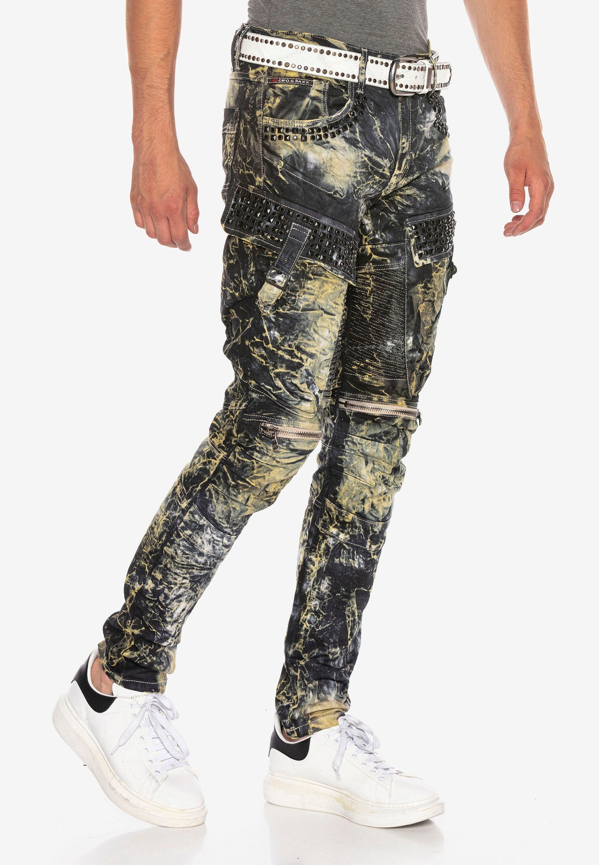 Cipo Regular & Taschen khaki mit in Edelstein Baxx Bequeme Fit Jeans