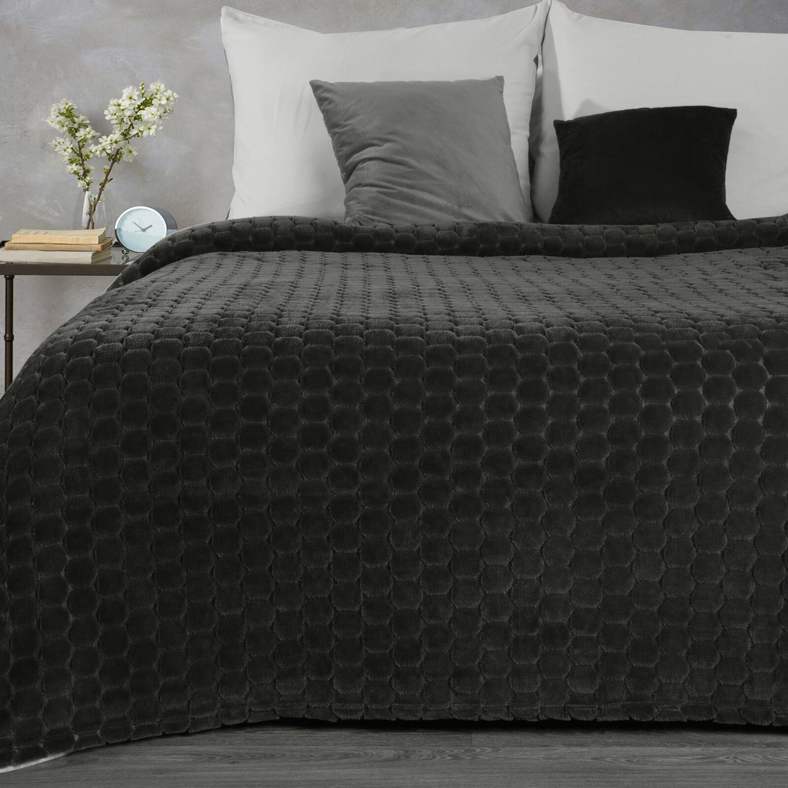 Wohndecke ZEO, Eurofirany, Kuscheldecke ZOE Flanodecke mit geometrischem Muster 150×200 cm