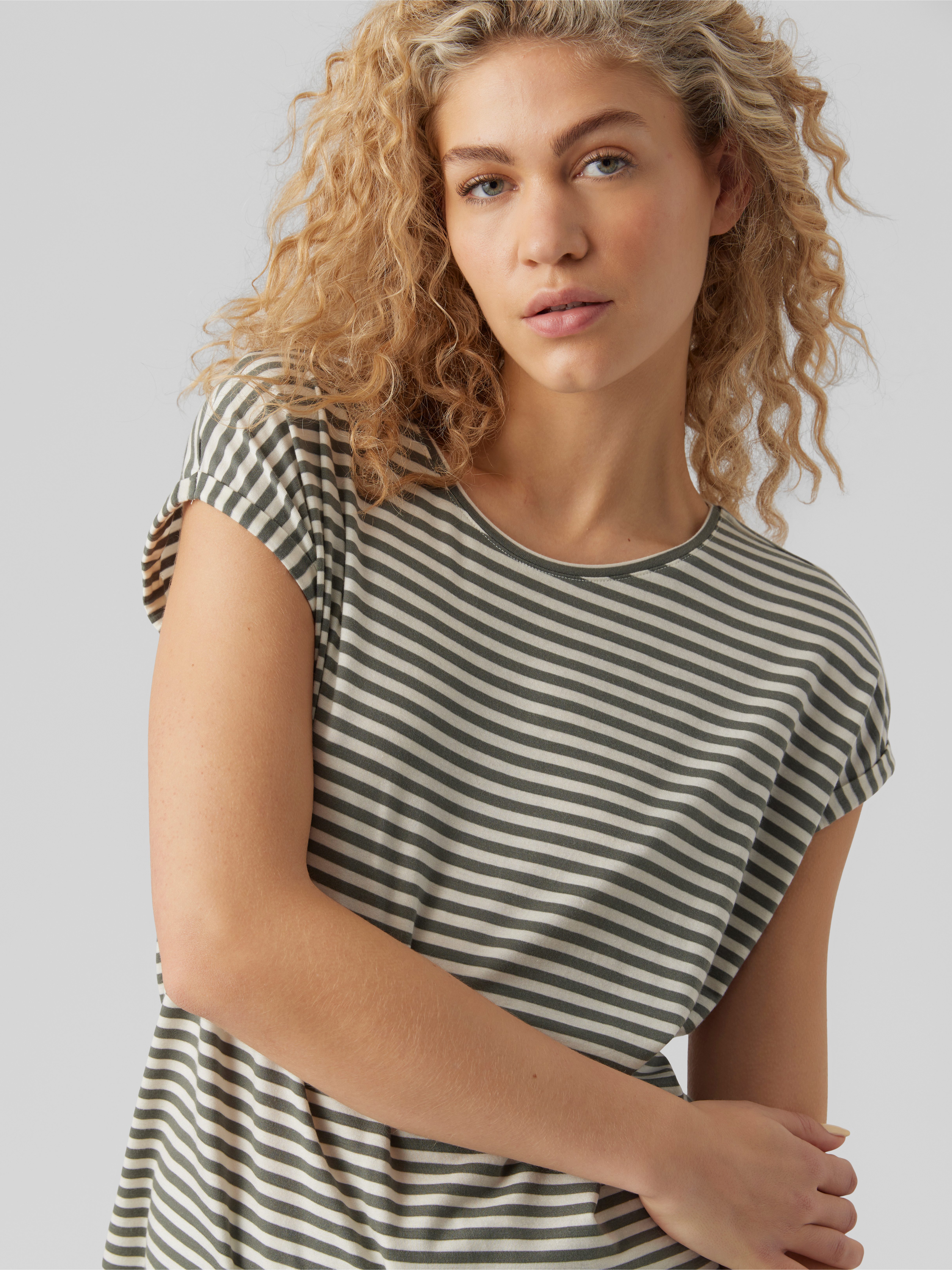 Vero Moda Rundhalsshirt VMAVA PLAIN SS TOP STRIPE GA JRS NOOS Materialmix, günstig online kaufen