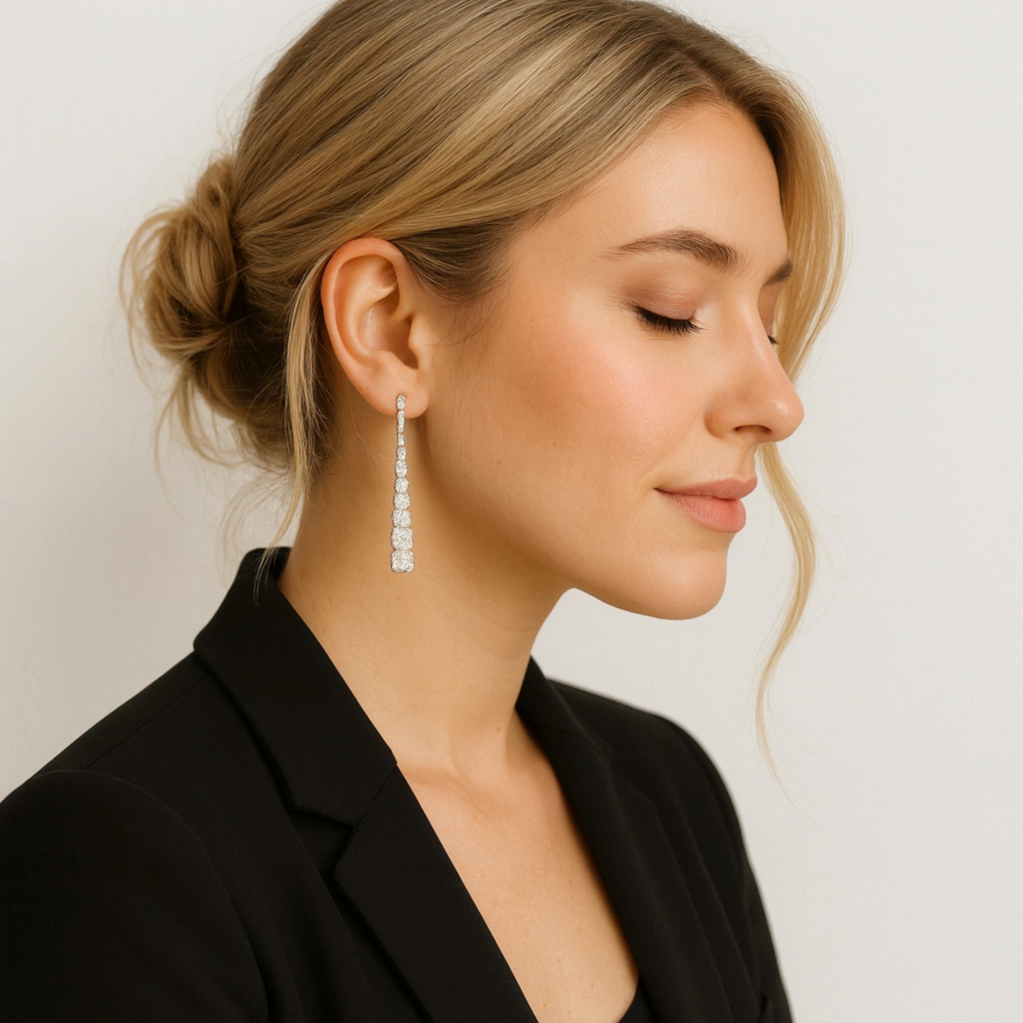 Ella Jonte Paar Ohrstecker, mit funkelnden Strasssteinen, perfekt für Party günstig online kaufen