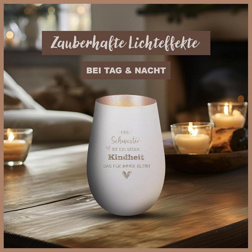 Der Porzellan-Laden Windlicht Windlicht mit Gravur: "Eine Schwester ist ein Stück Kindheit, das für