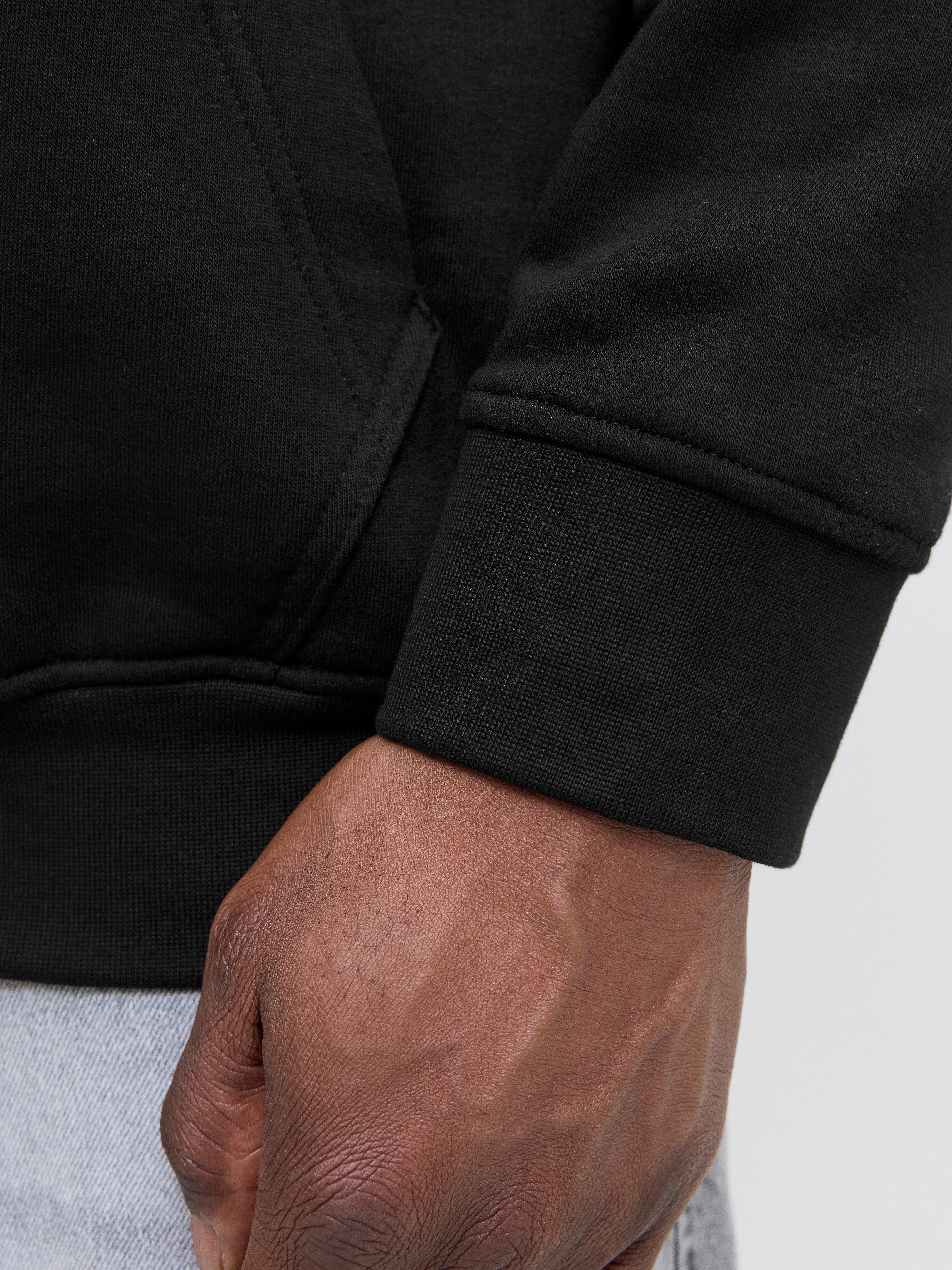 Jack & Jones PlusSize Kapuzensweatshirt JJESOHO SWEAT HOOD NOOS PLS mit Logobranding – Bild 3 von 5