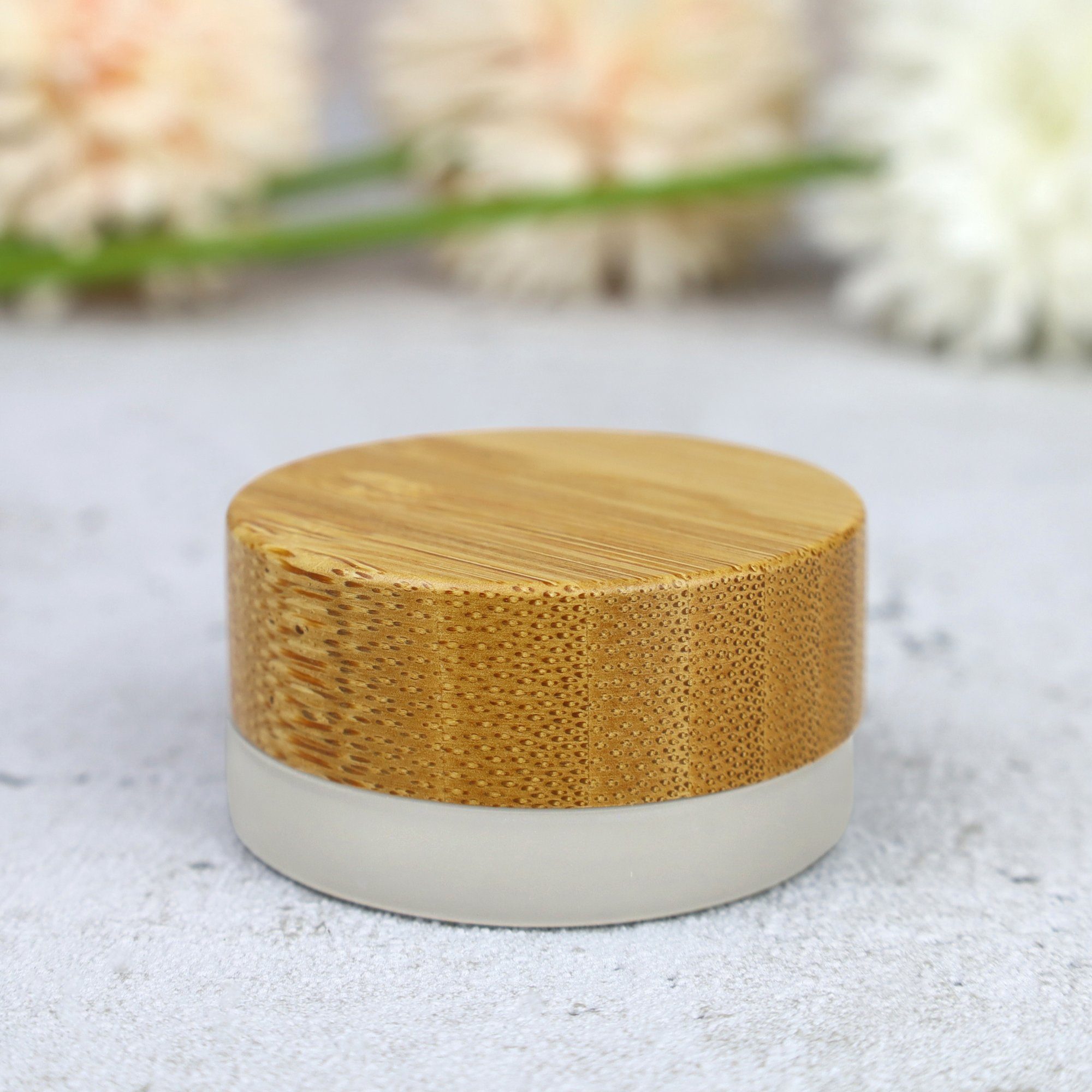 Wachsmann Bienenprodukte Aufbewahrungsdose Hochwertige Glastiegel für DIY Kosmetik, Mit Bambus Deckel & Geschenkverpackung