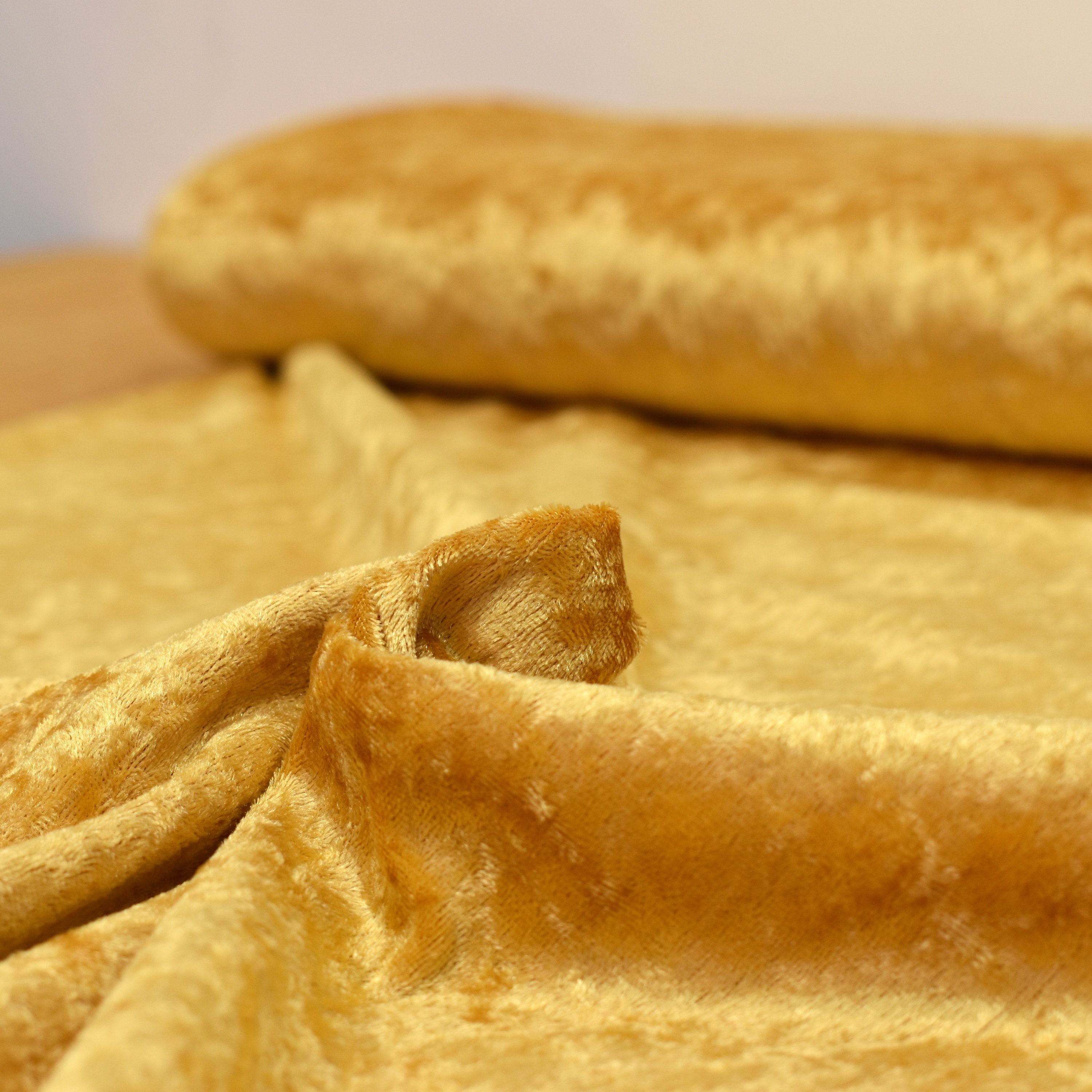 MAGAM-Stoffe Stoff "Katharina", Pannesamt glänzender Samt Kleidung Kissen M günstig online kaufen