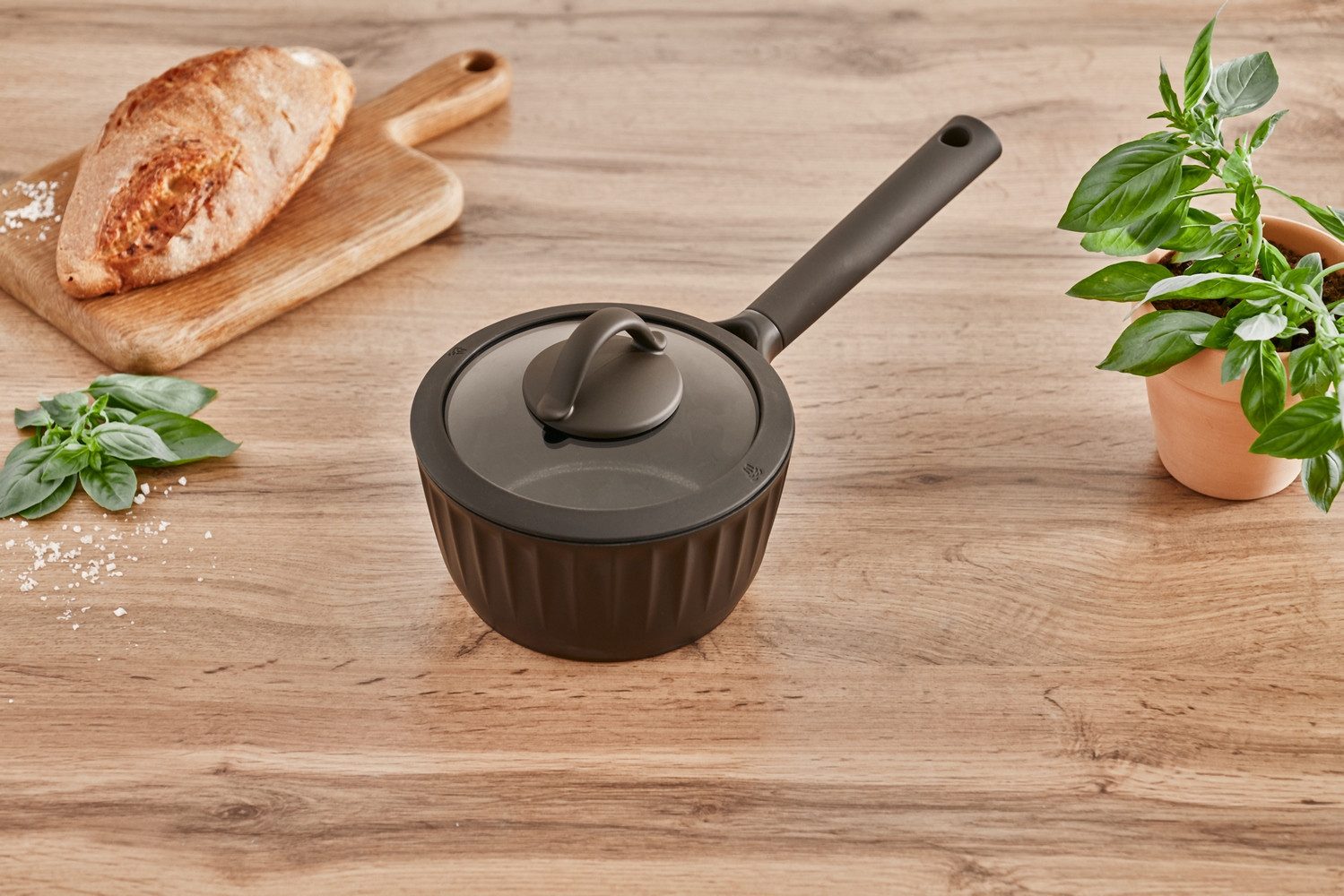 RESTO Kitchenware Kasserolle Ascella, Schmortopf antihaftbeschichtet und spülmaschinenfest, Aluminiumguss (2-tlg), Geeignet für alle Herdarten, auch Induktion, im Geschenkkarton