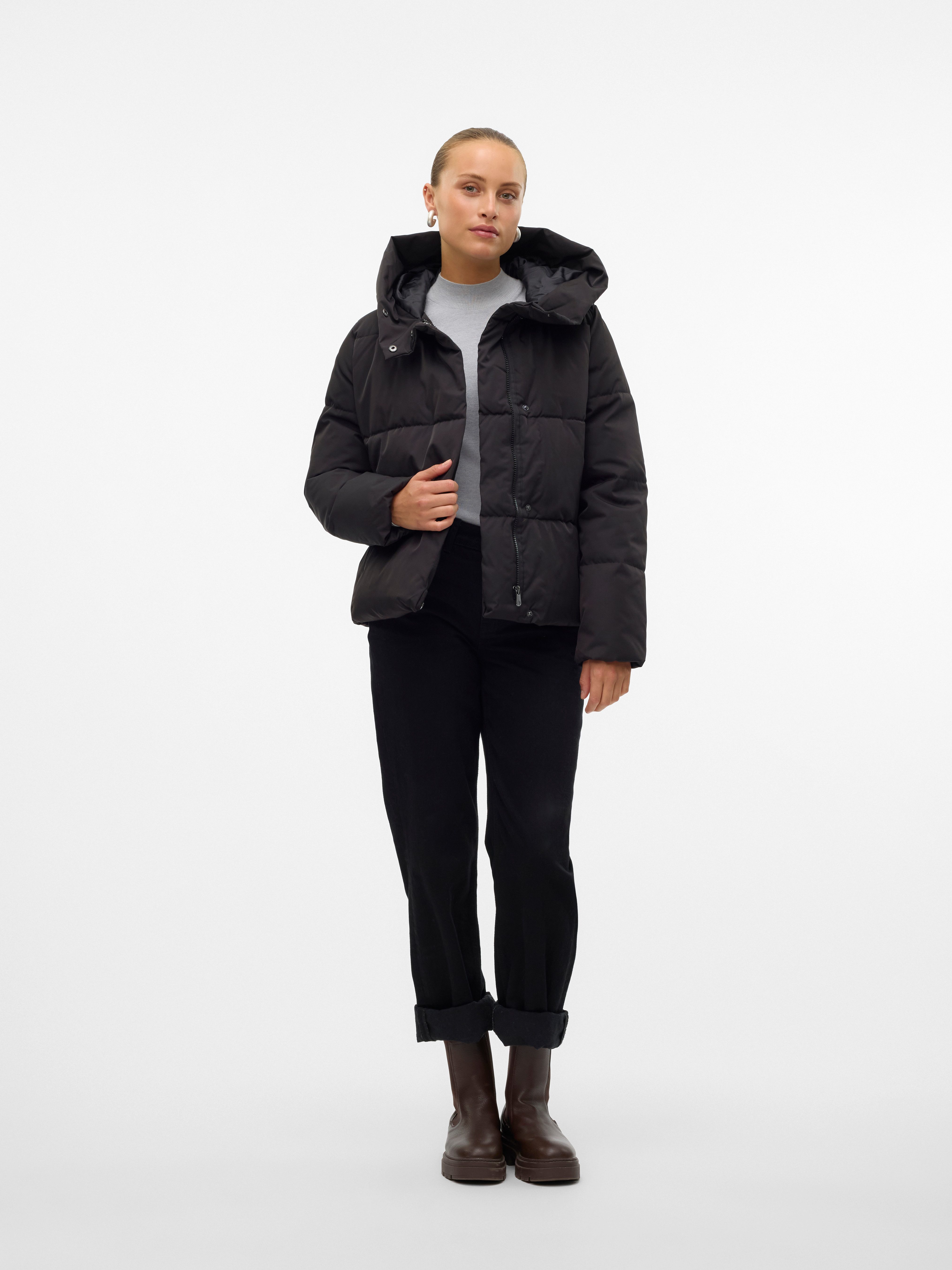 Vero Moda Steppjacke VMSTELLA SHORT JACKET NOOS Polyester-Steppqualität, verdeckter Reißverschluss, Kapuze