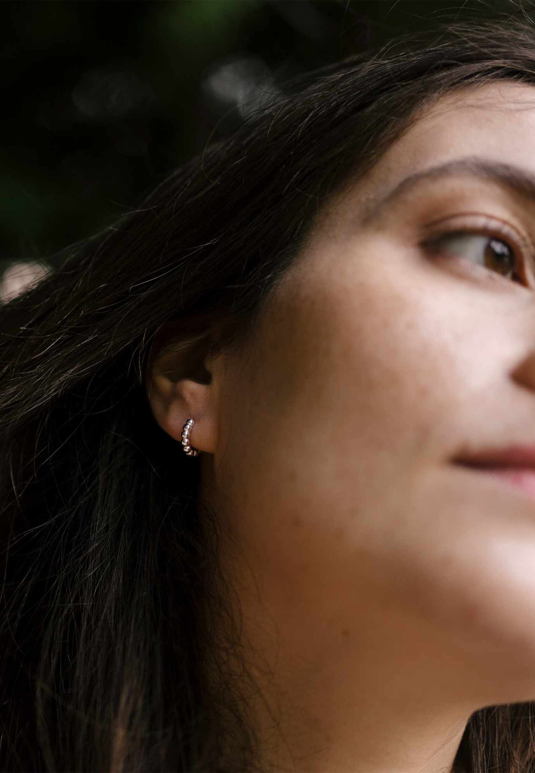 fejn jewelry Paar Creolen Ball Huggie, nachhaltiger Echtschmuck