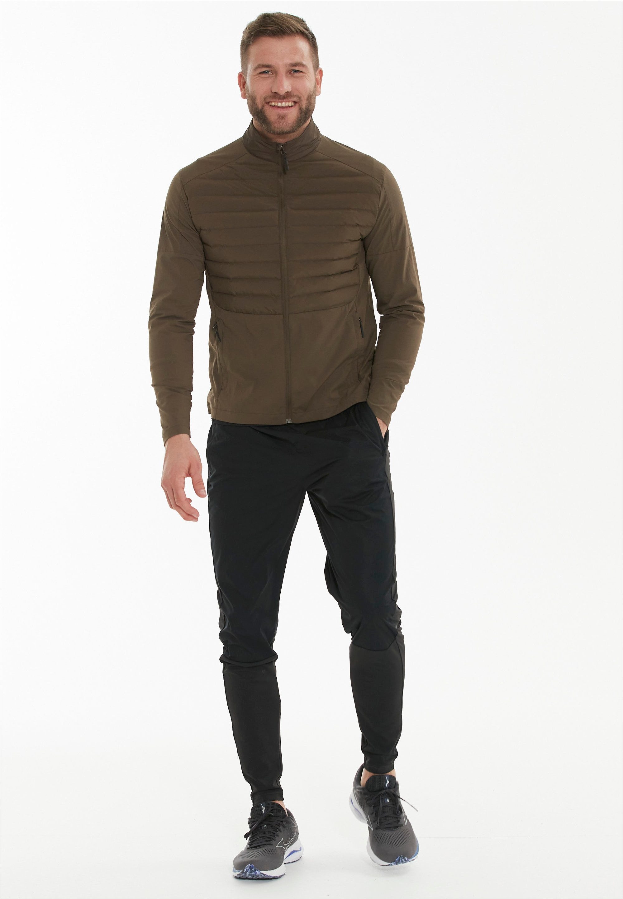 ENDURANCE Laufjacke Benst aus winddichtem Material