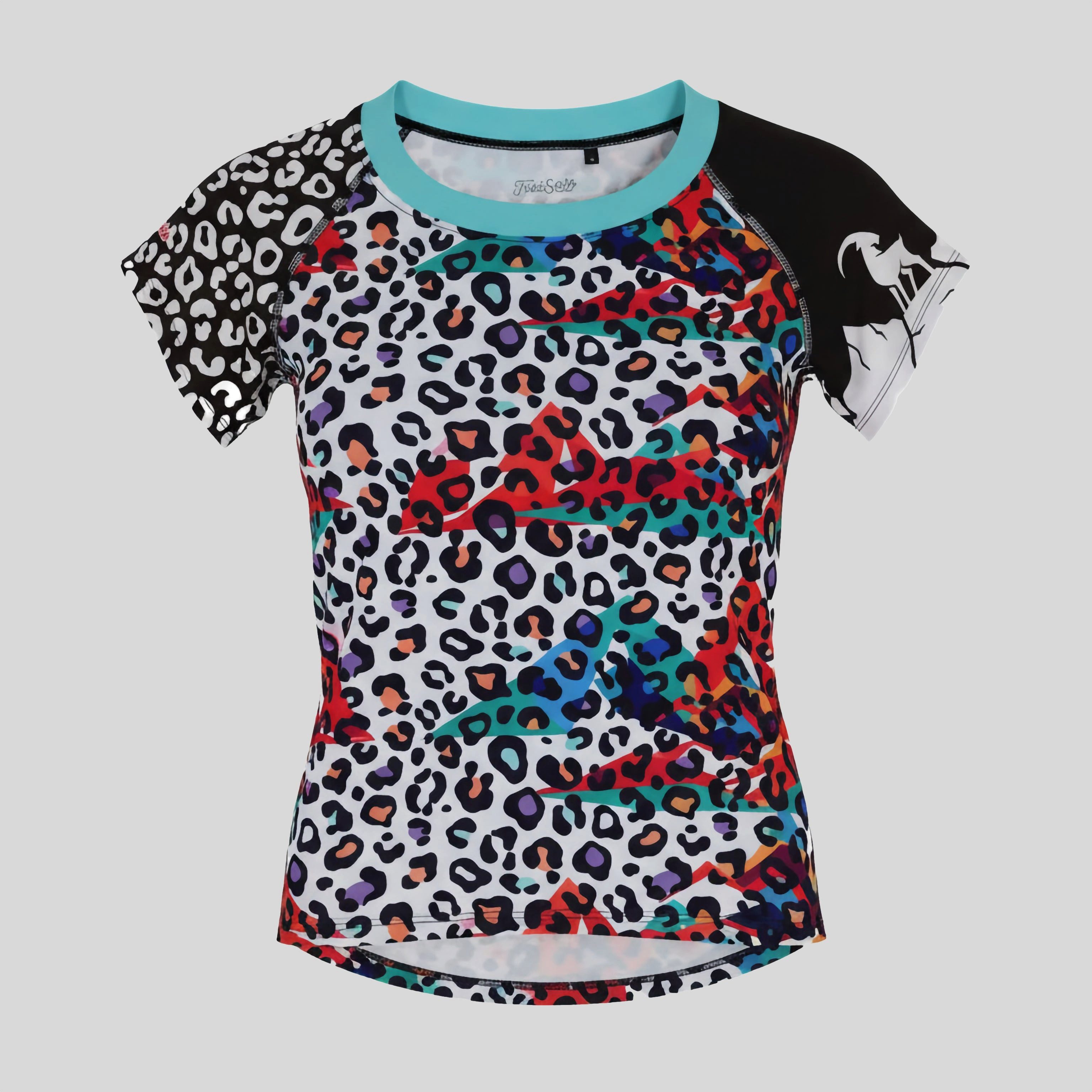 Freisein Project Funktionsshirt RockChristal Leichtes, schnelltrocknendes Sportshirt mit Leo- und Berg-Print