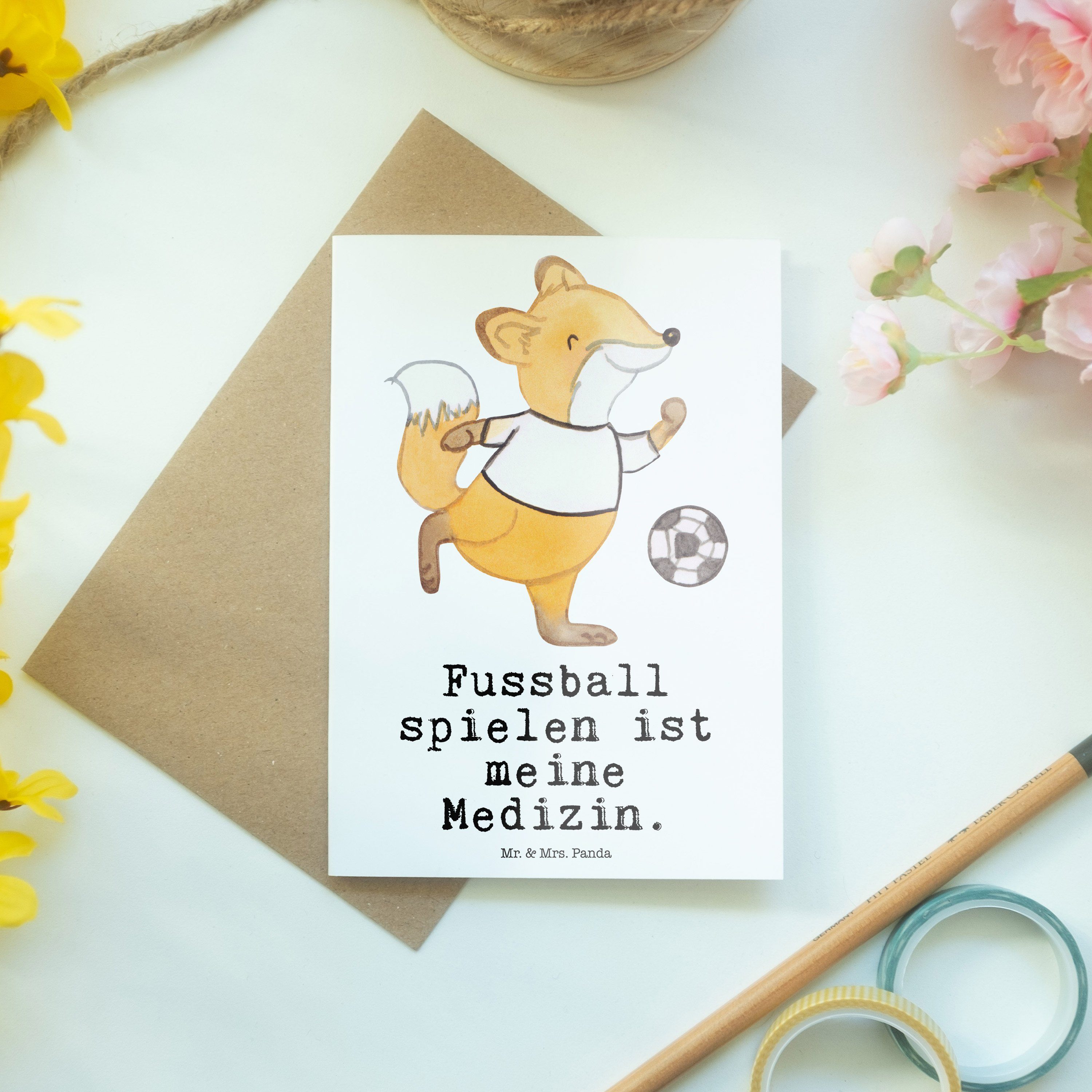Grußkarte Mr. - Medizin Mrs. Fußball Sportart, spielen & - Weiß Geschenk, Klappkarte Panda Fuchs