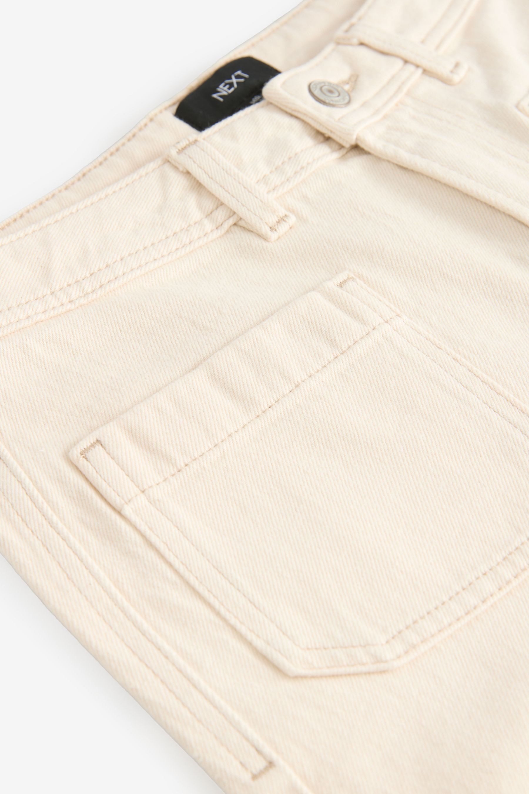 Next Caprijeans Kurze Jeans mit aufgesetzten Taschen (1-tlg)