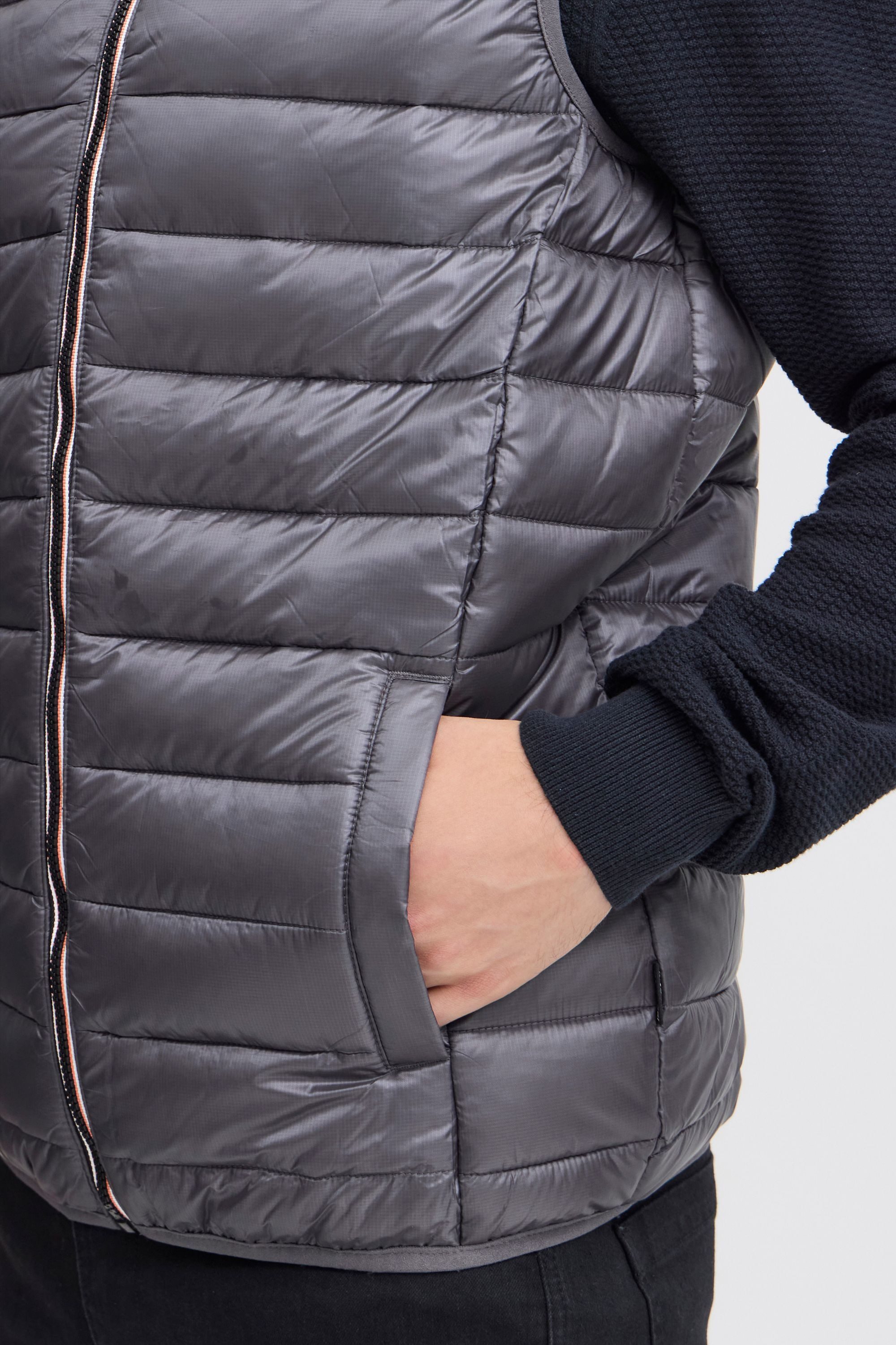 Blend Steppweste BHOuterwear Stilvolle Basic Steppweste mit Taschen