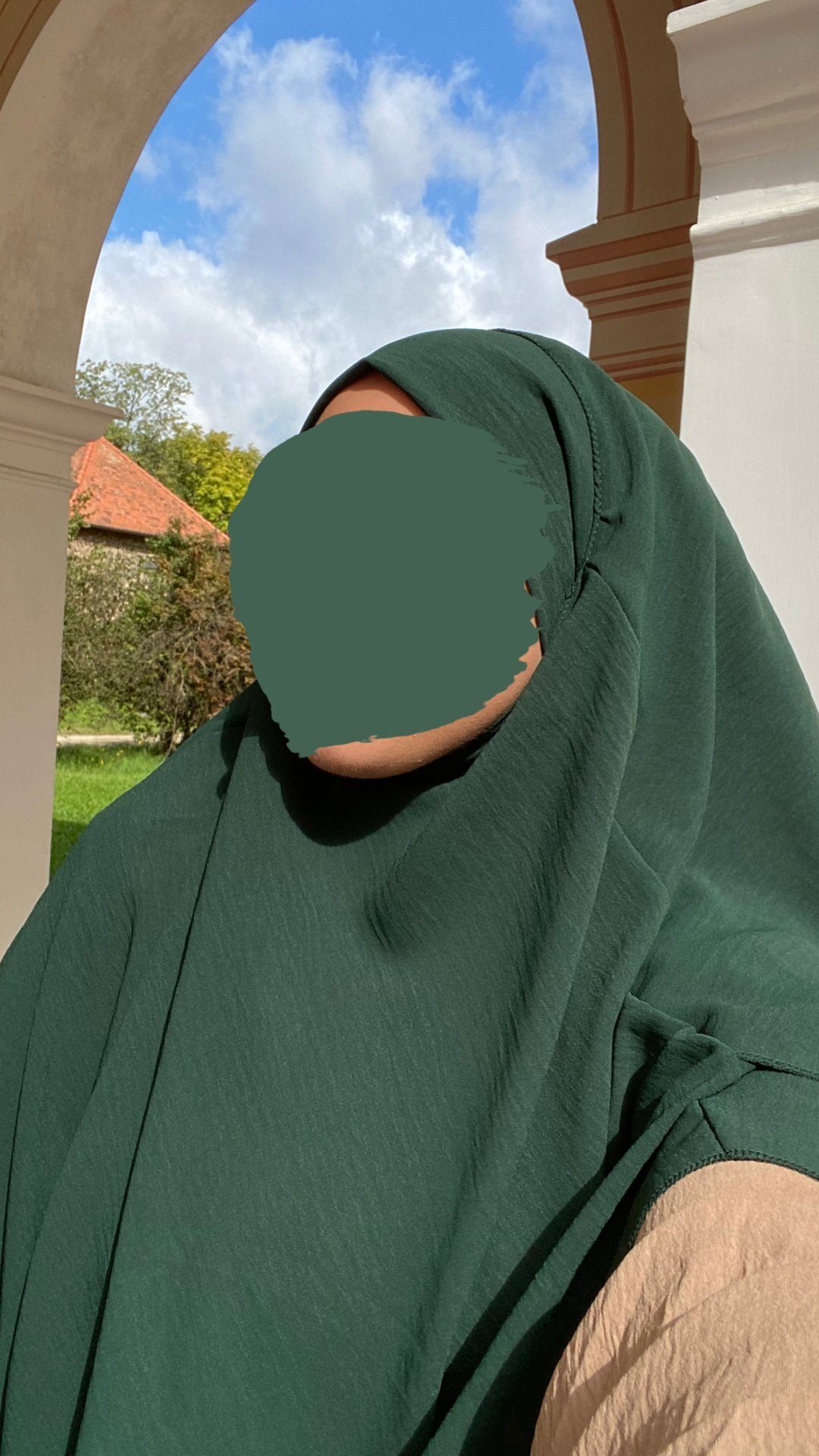 HIJABIFY Kopftuch Khimar zweilagig aus Niqabfunktion Stoff, mit Grün Smaragd Jazz