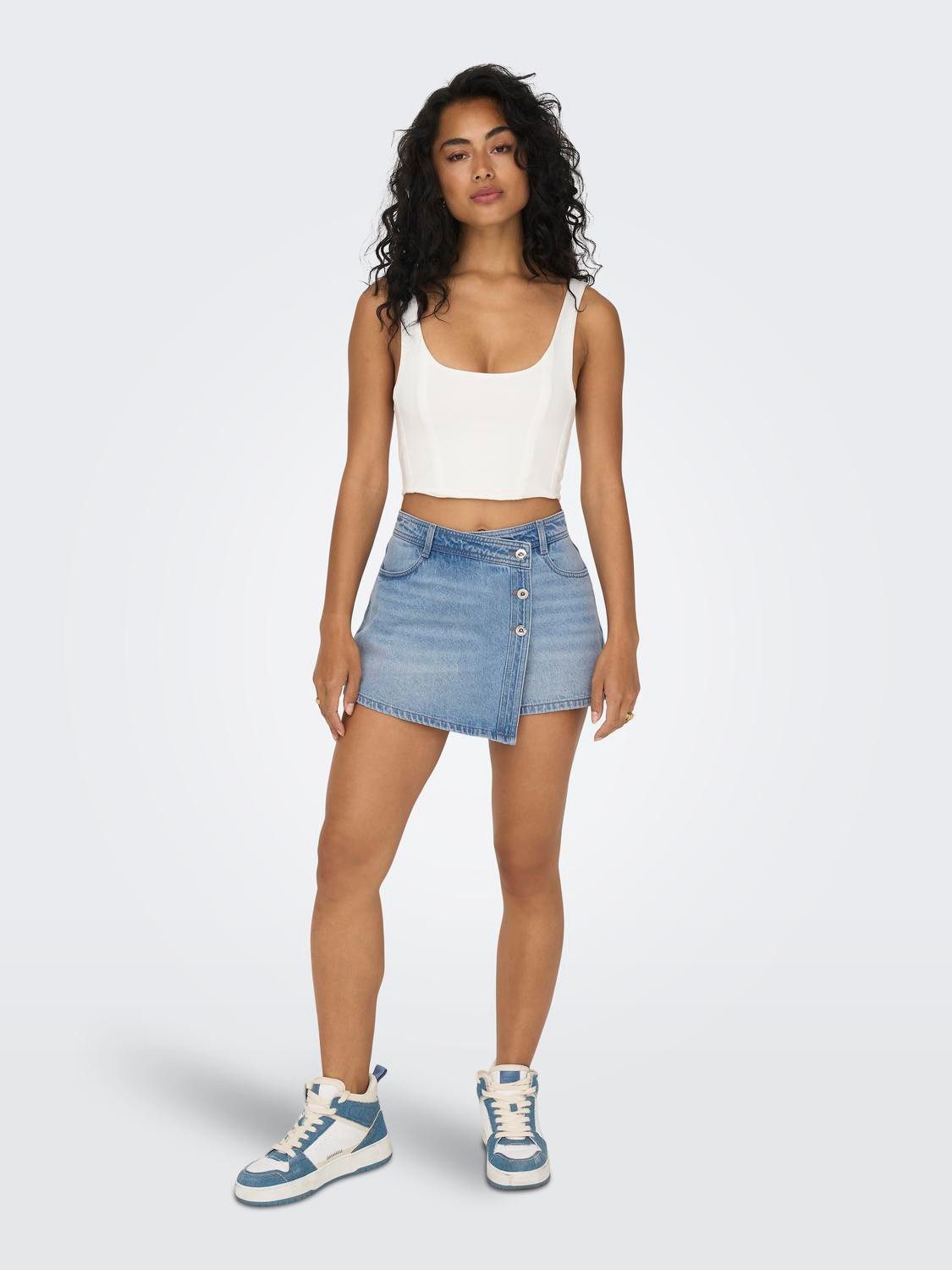 ONLY Jeansshorts ONLLESLY REG LB DNM SKORT BJ NOOS Baumwolle, Regular Waist, Hosenrock