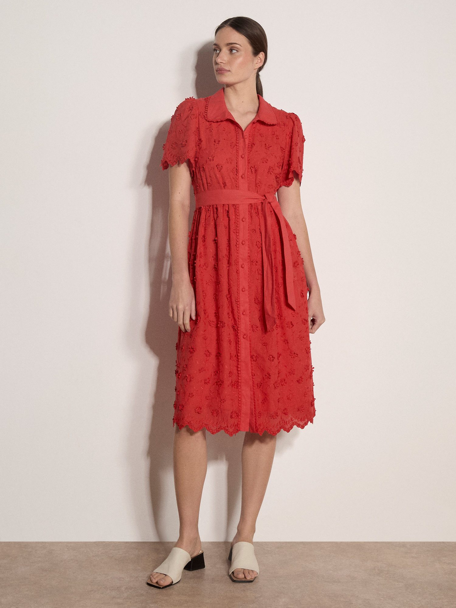 Apricot Midikleid Baumwollkleid (Stoffgürtel) mit Blumenstickerei