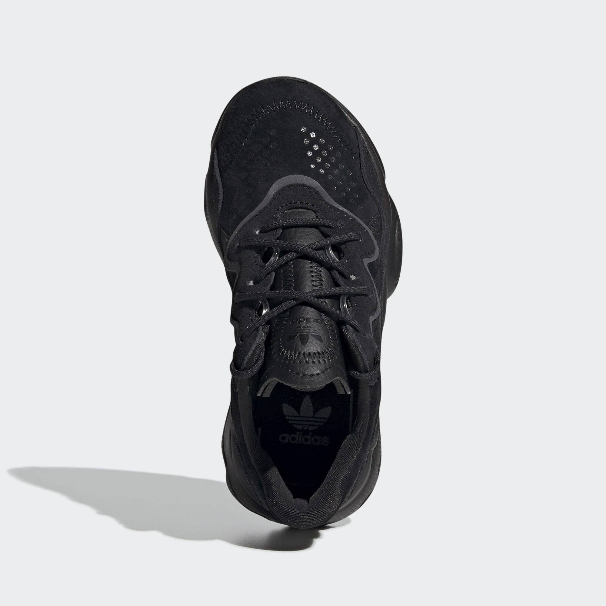 Black / Originals OZWEEGO Black adidas Core Core SCHUH Night / Metallic Sneaker