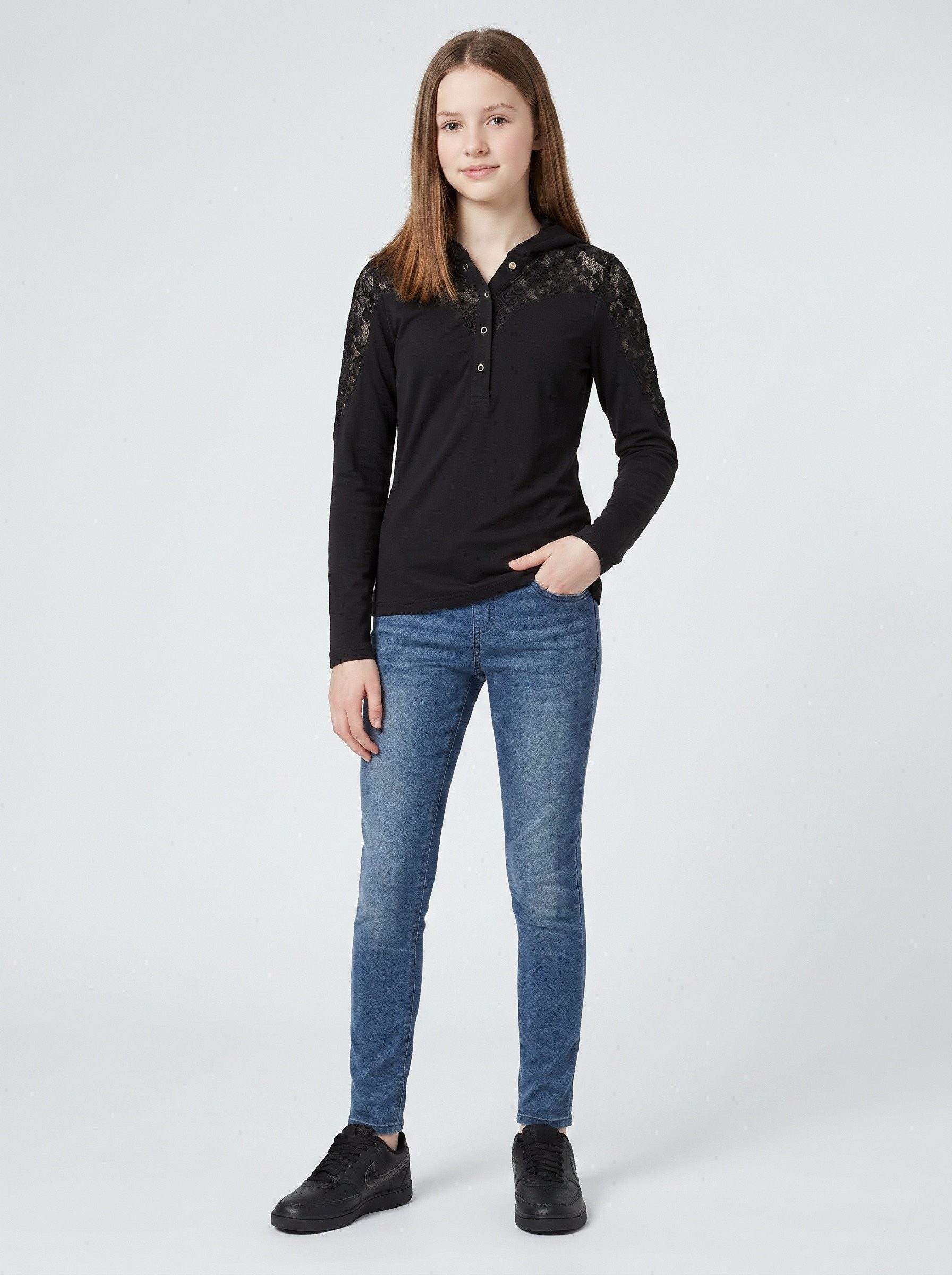 Zum Outfit 11