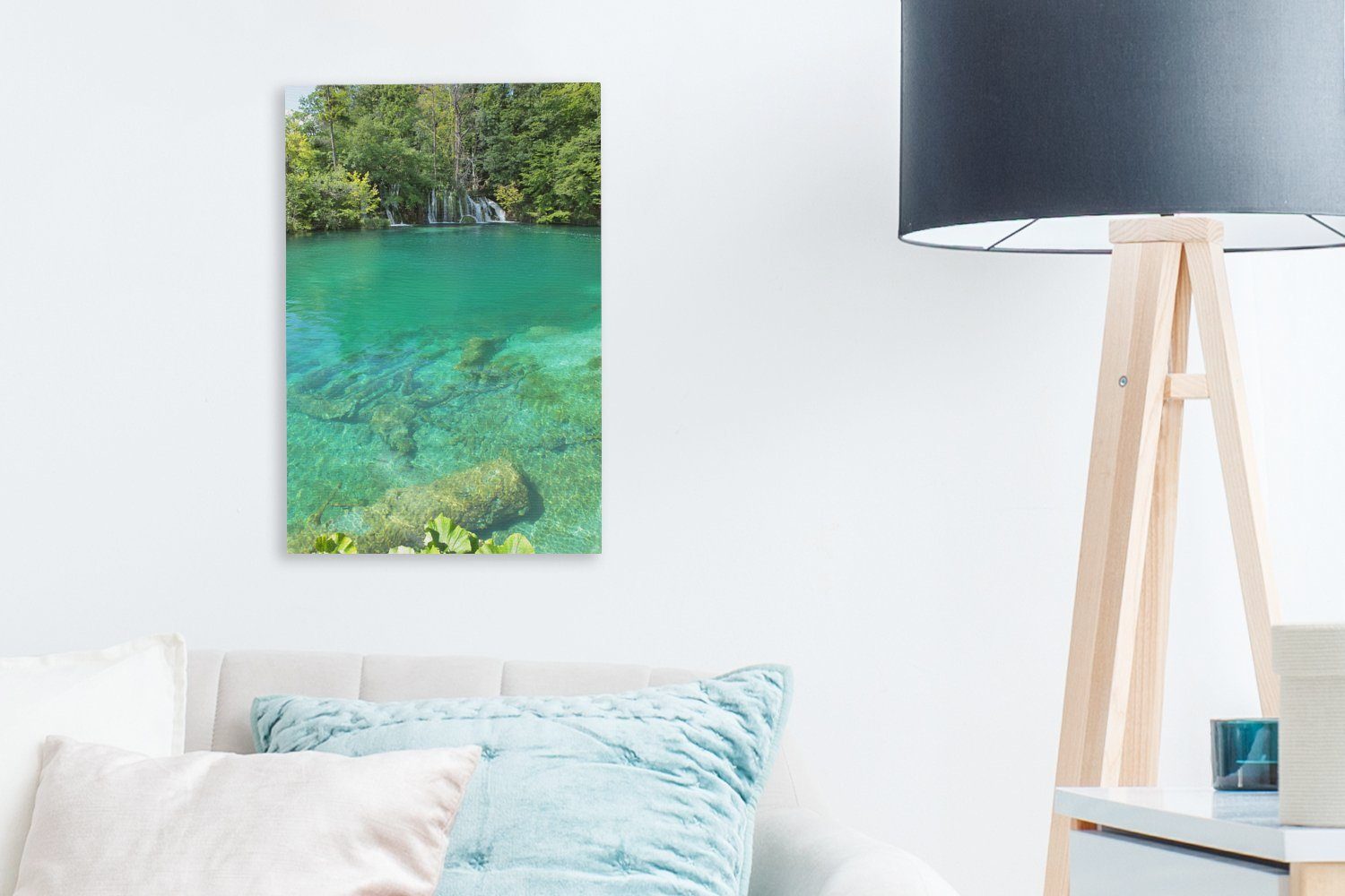 Hintergrund, 20x30 Zackenaufhänger, OneMillionCanvasses® inkl. einem mit Leinwandbild See St), Leinwandbild Smaragdgrüner fertig (1 im cm Wasserfall Gemälde, bespannt